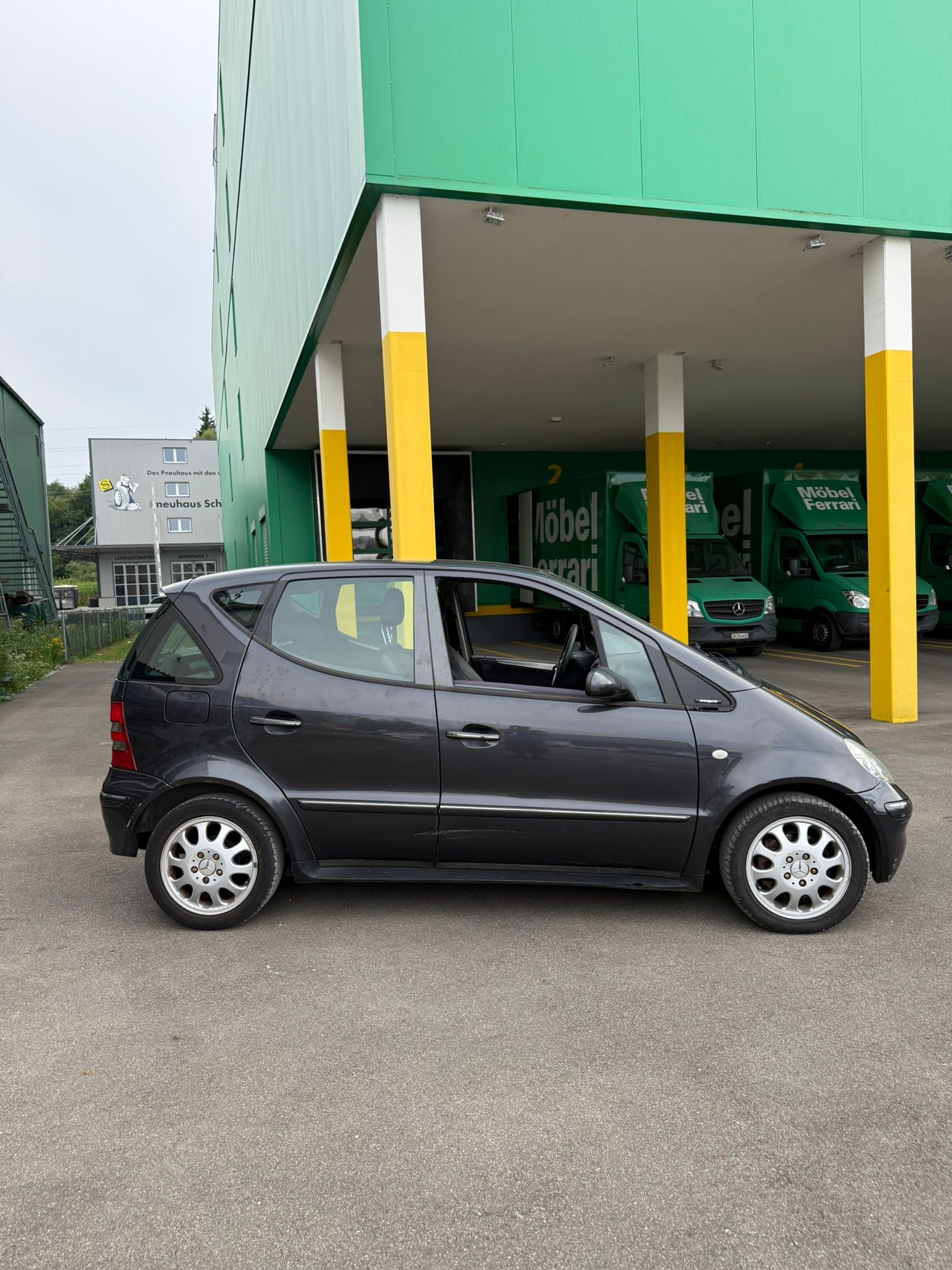 MERCEDES-BENZ A 160 Avantgarde-image-6