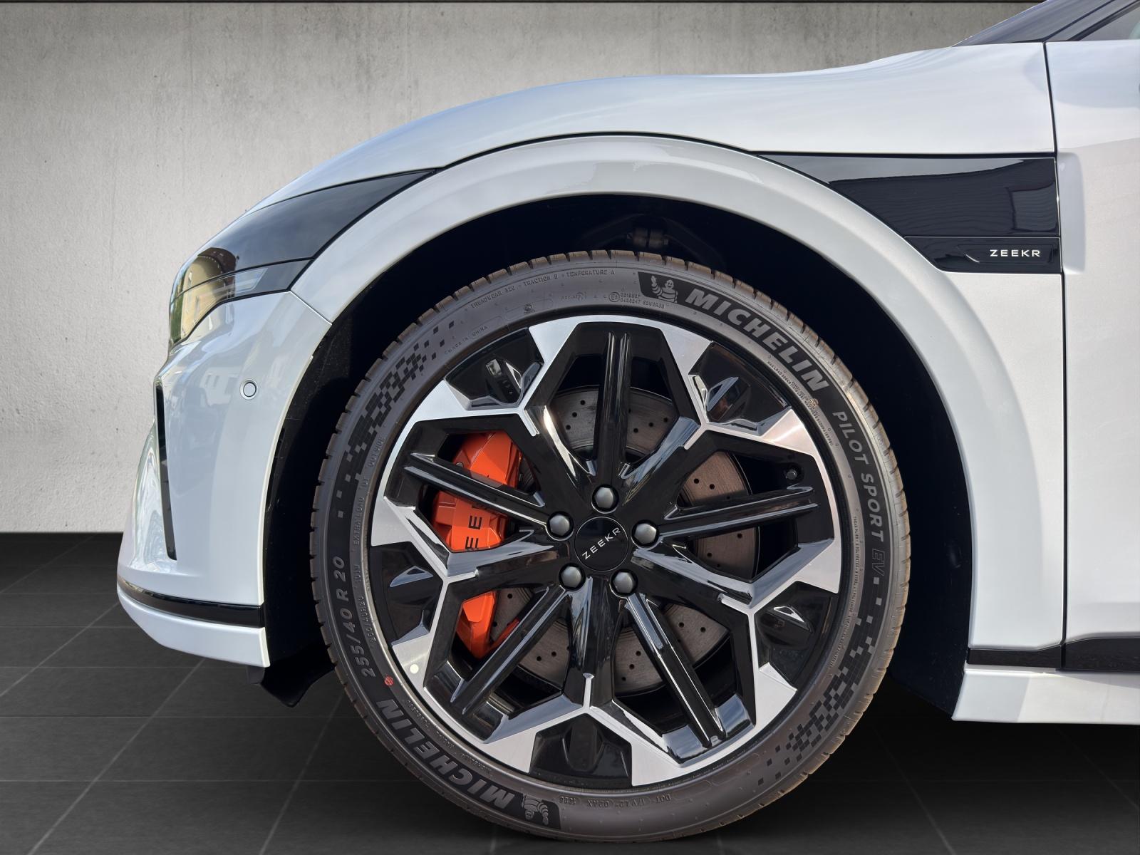 ZEEKR 7GT Privilege AWD-image-8