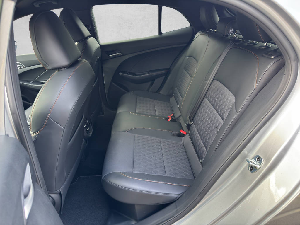 MG 3 1.5 Hybrid Luxury-image-6