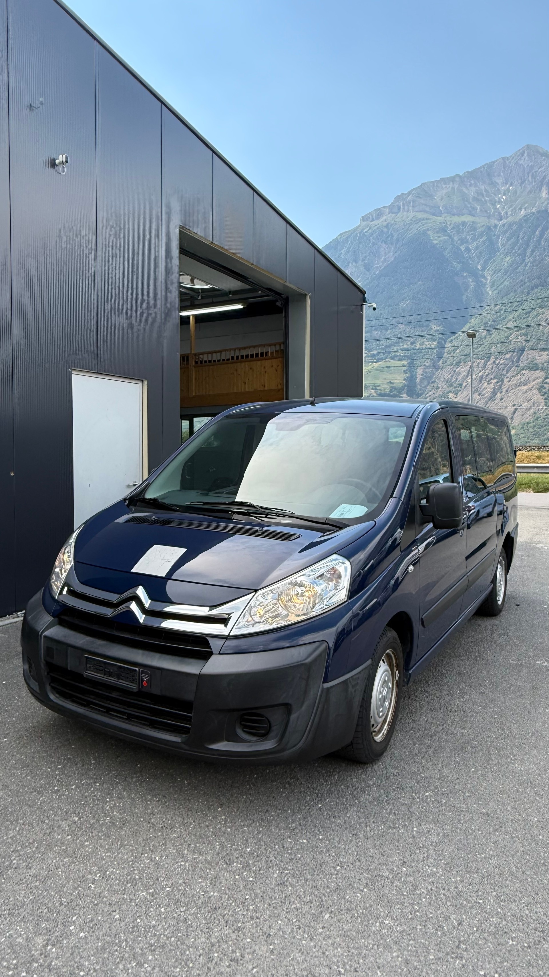 CITROEN Jumpy 2.0HDi L2H1 Seduction-image-0