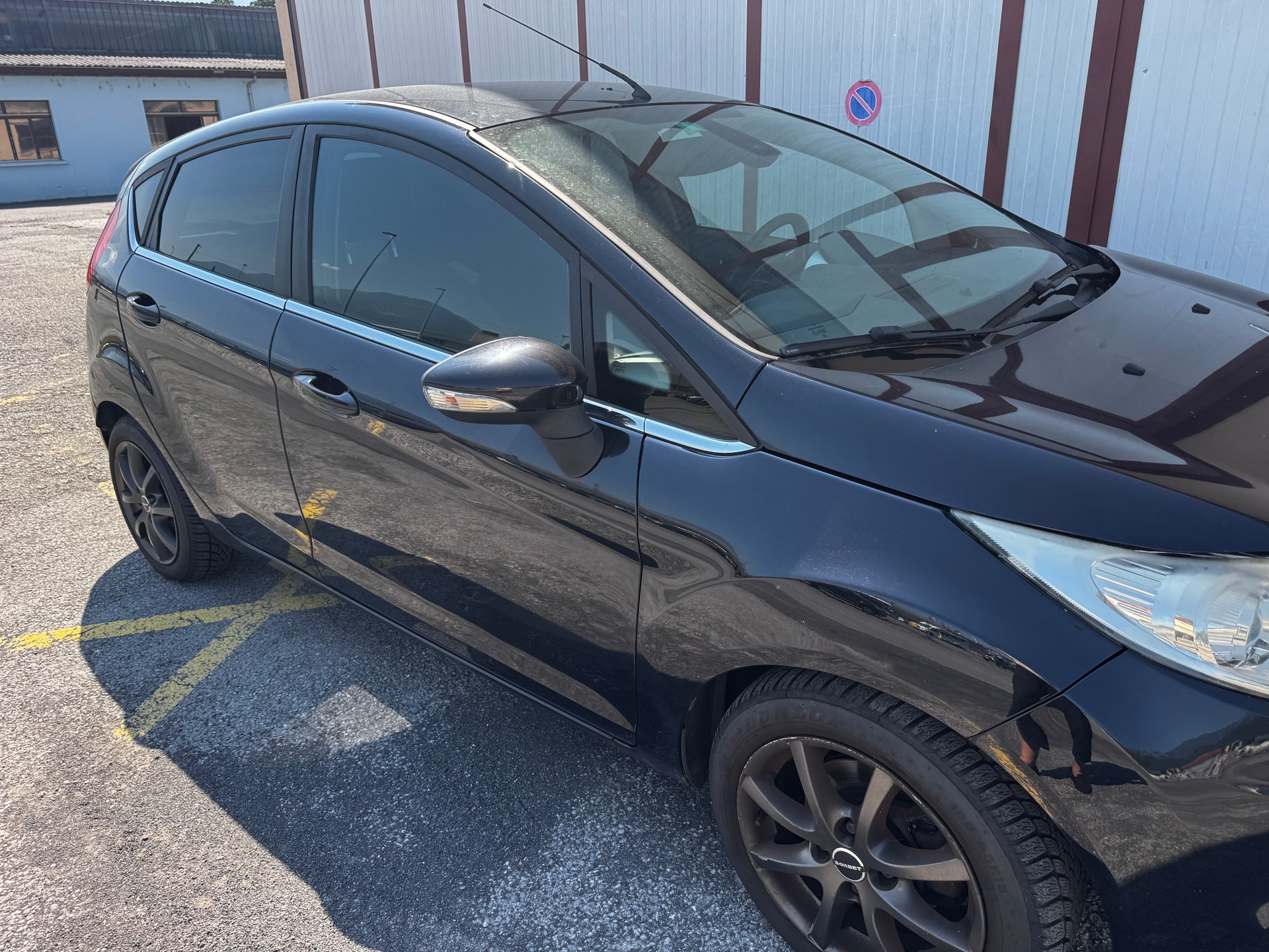 FORD Fiesta 1.6 16V Titanium-image-3