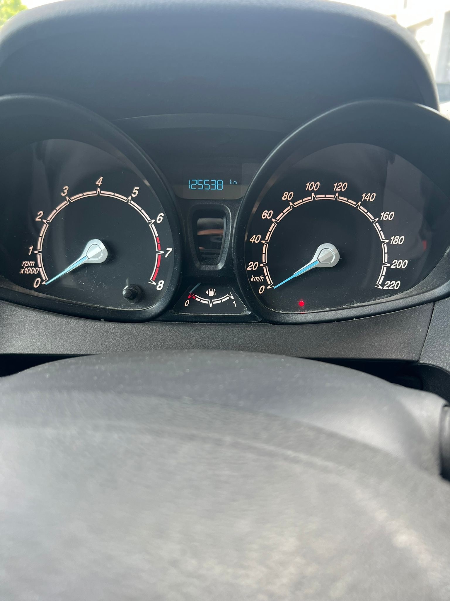 FORD Transit Courier Van 1.0 EcoBoost Ambiente-image-8