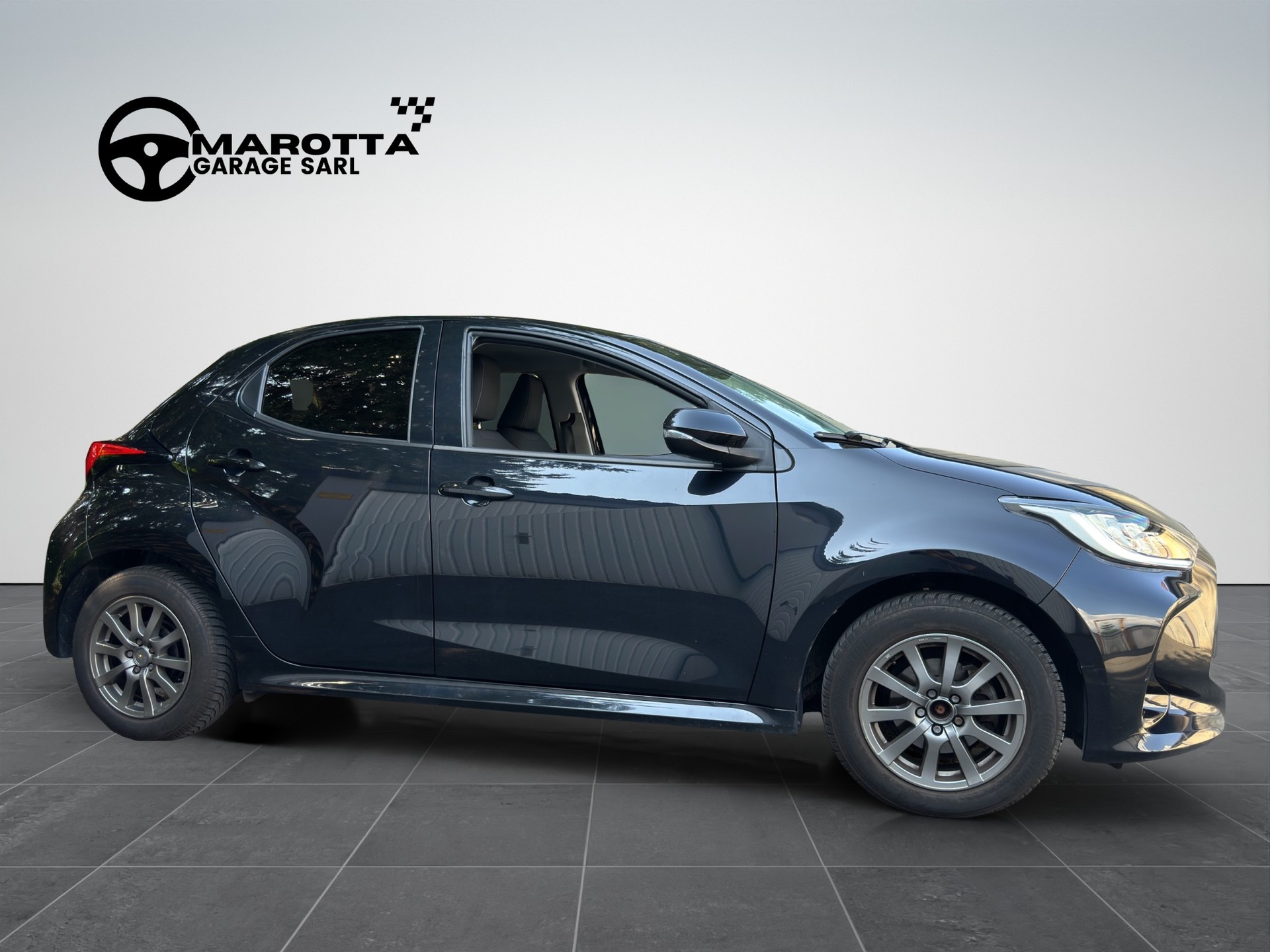 TOYOTA Yaris 1.5 Trend CVT-image-6