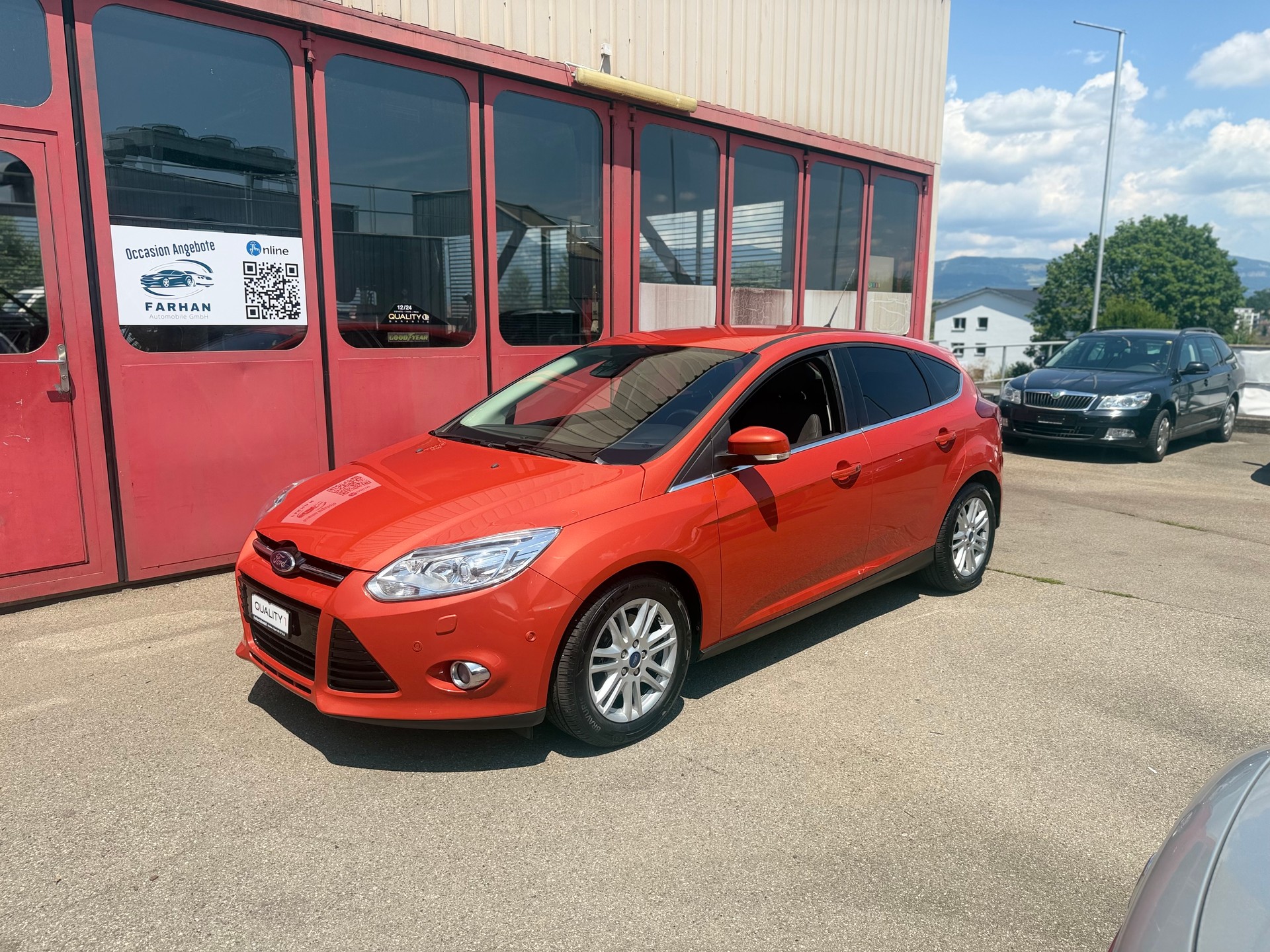 FORD Focus 1.0 SCTi Titanium-image-2