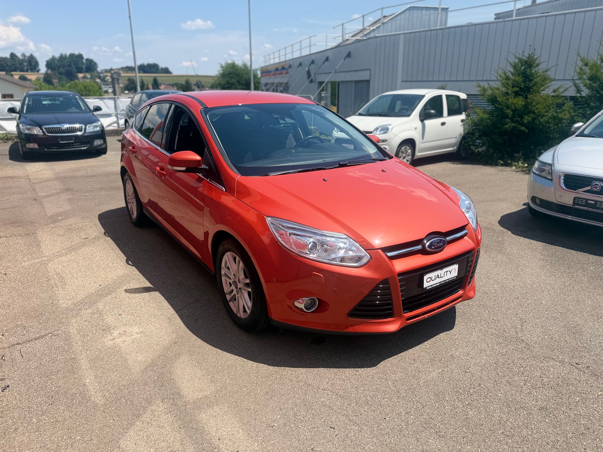 FORD Focus 1.0 SCTi Titanium-image-1