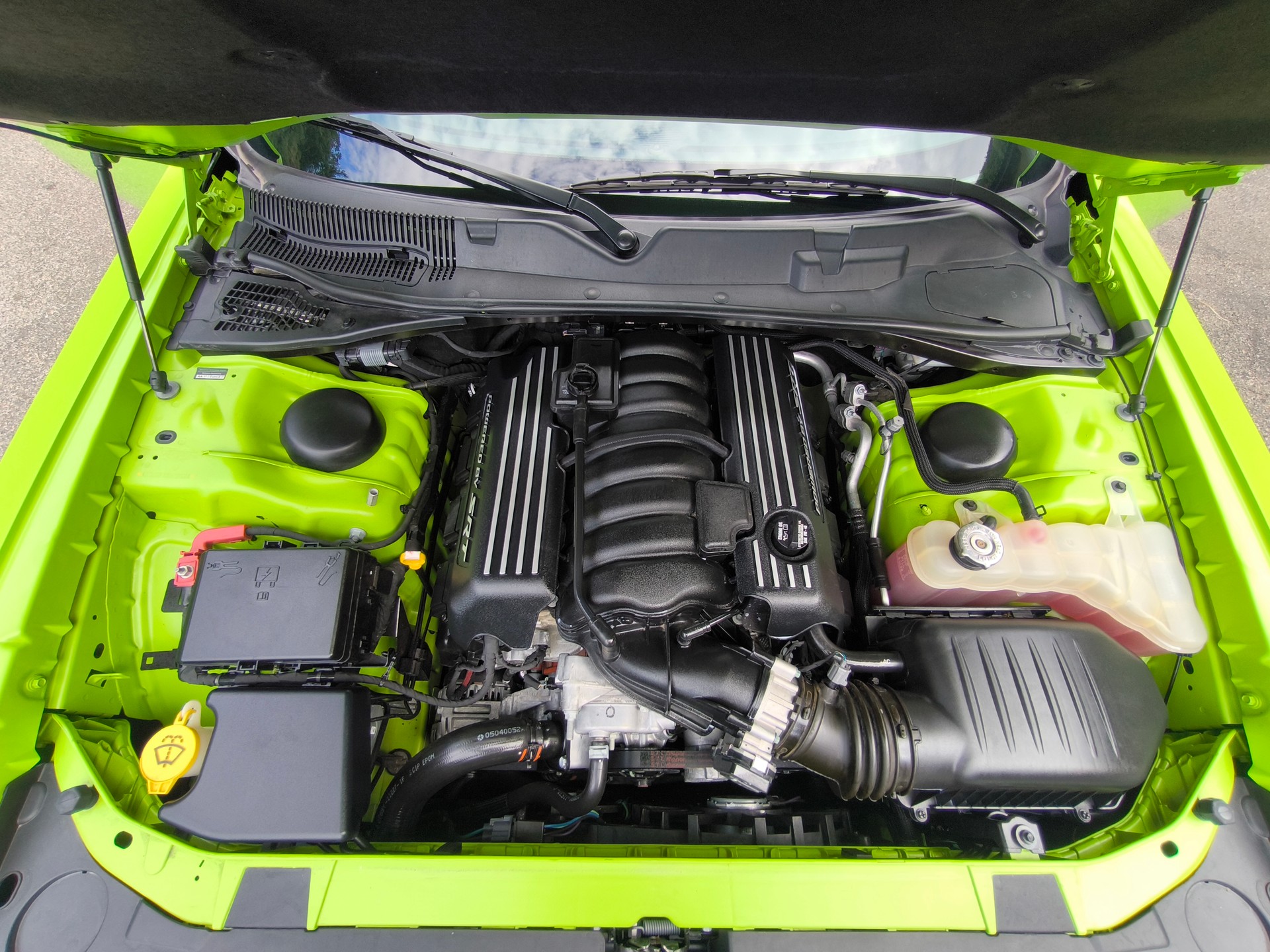 DODGE Challenger R/T Scat Pack Widebody-image-28