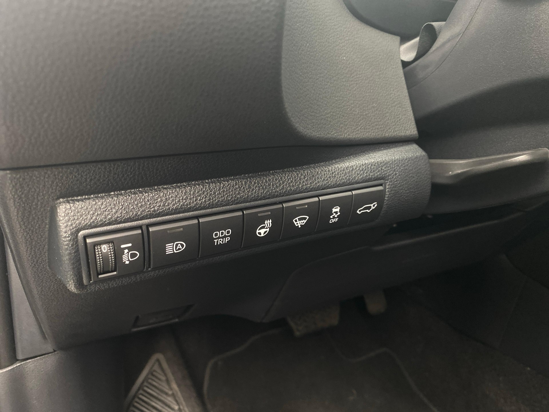 TOYOTA Corolla Touring Sports 2.0 HSD GR Sport-image-15