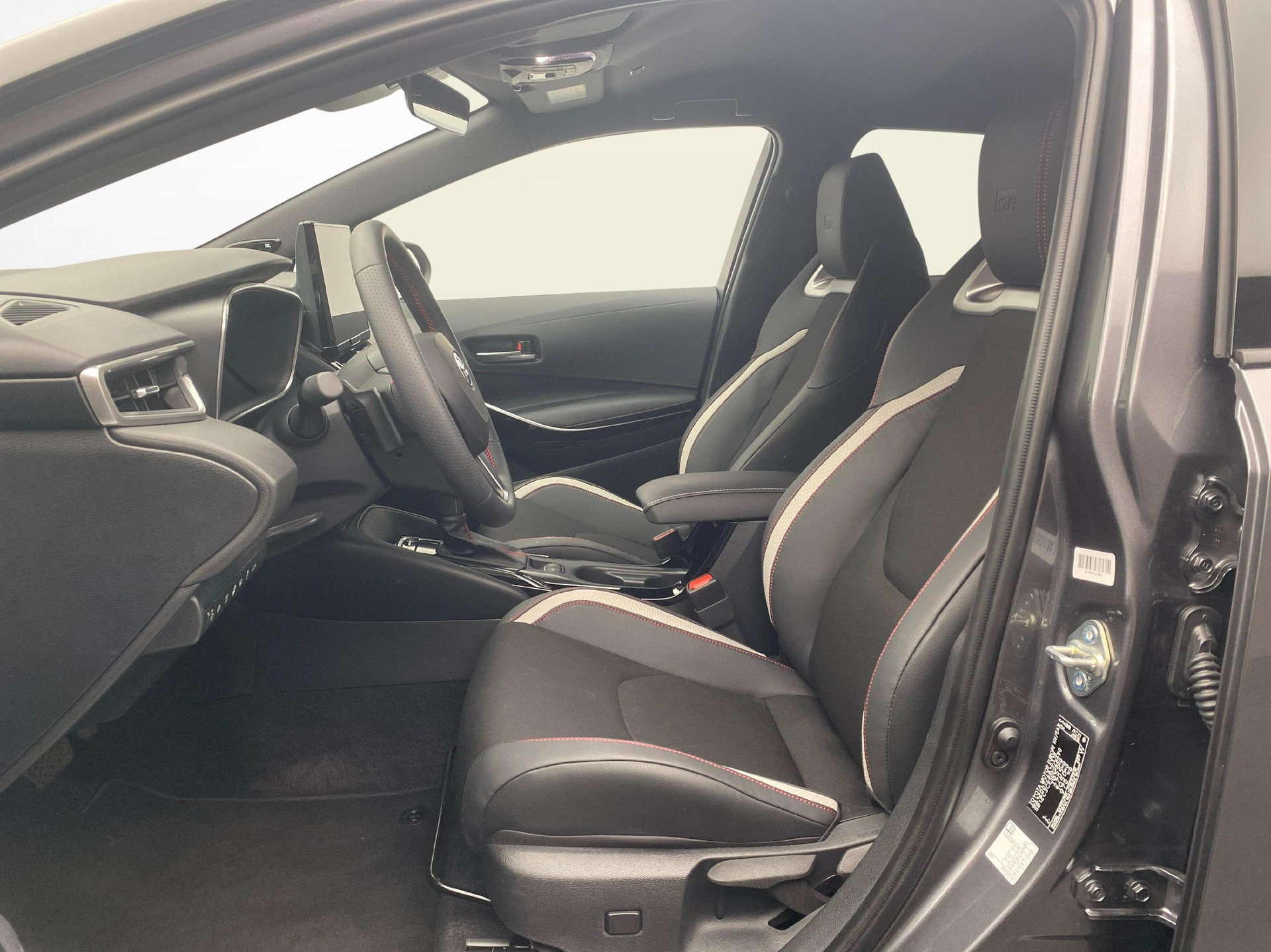 TOYOTA Corolla Touring Sports 2.0 HSD GR Sport-image-2