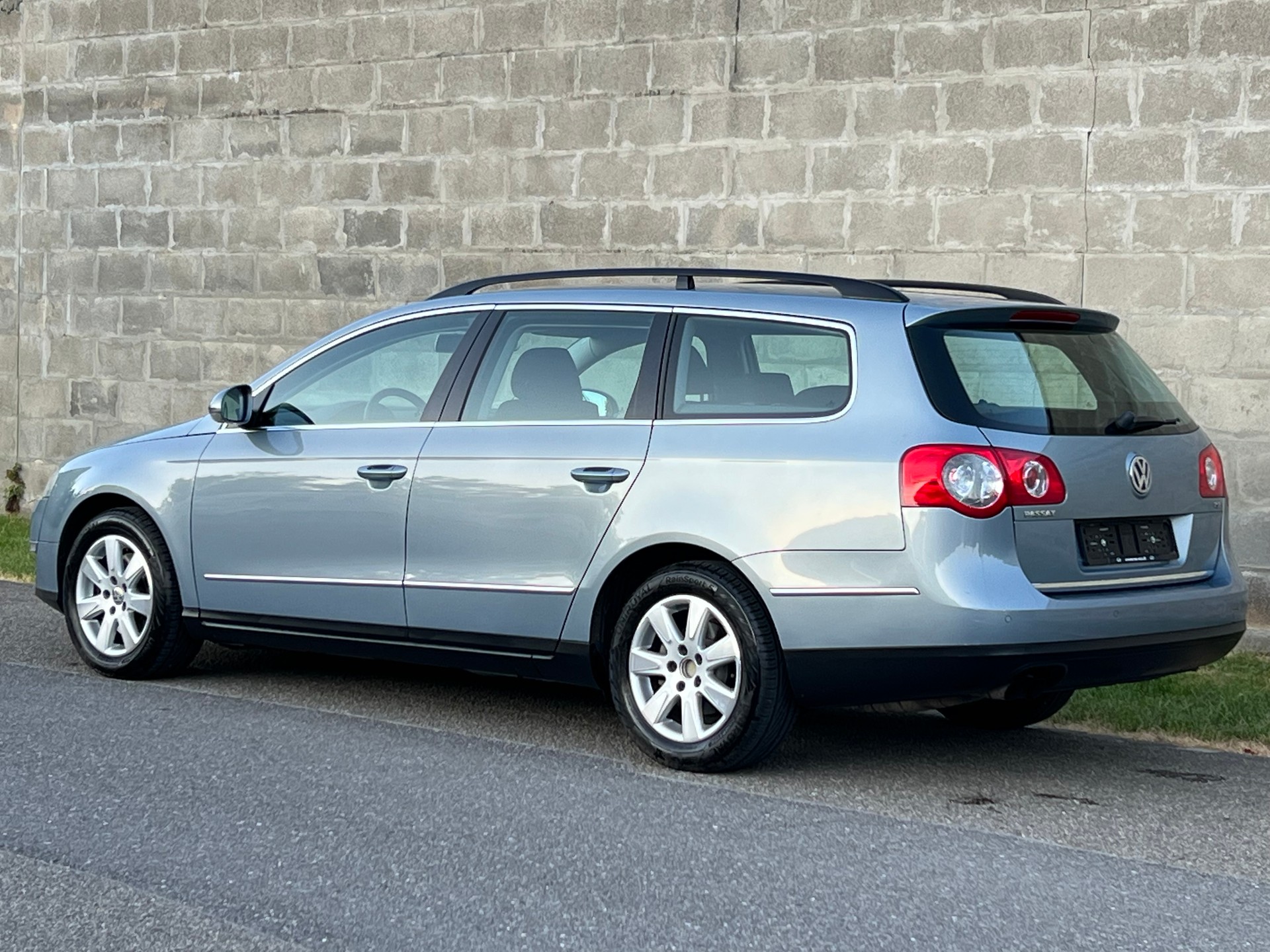 VW Passat Variant 1.8 TSI Comfortline-image-2