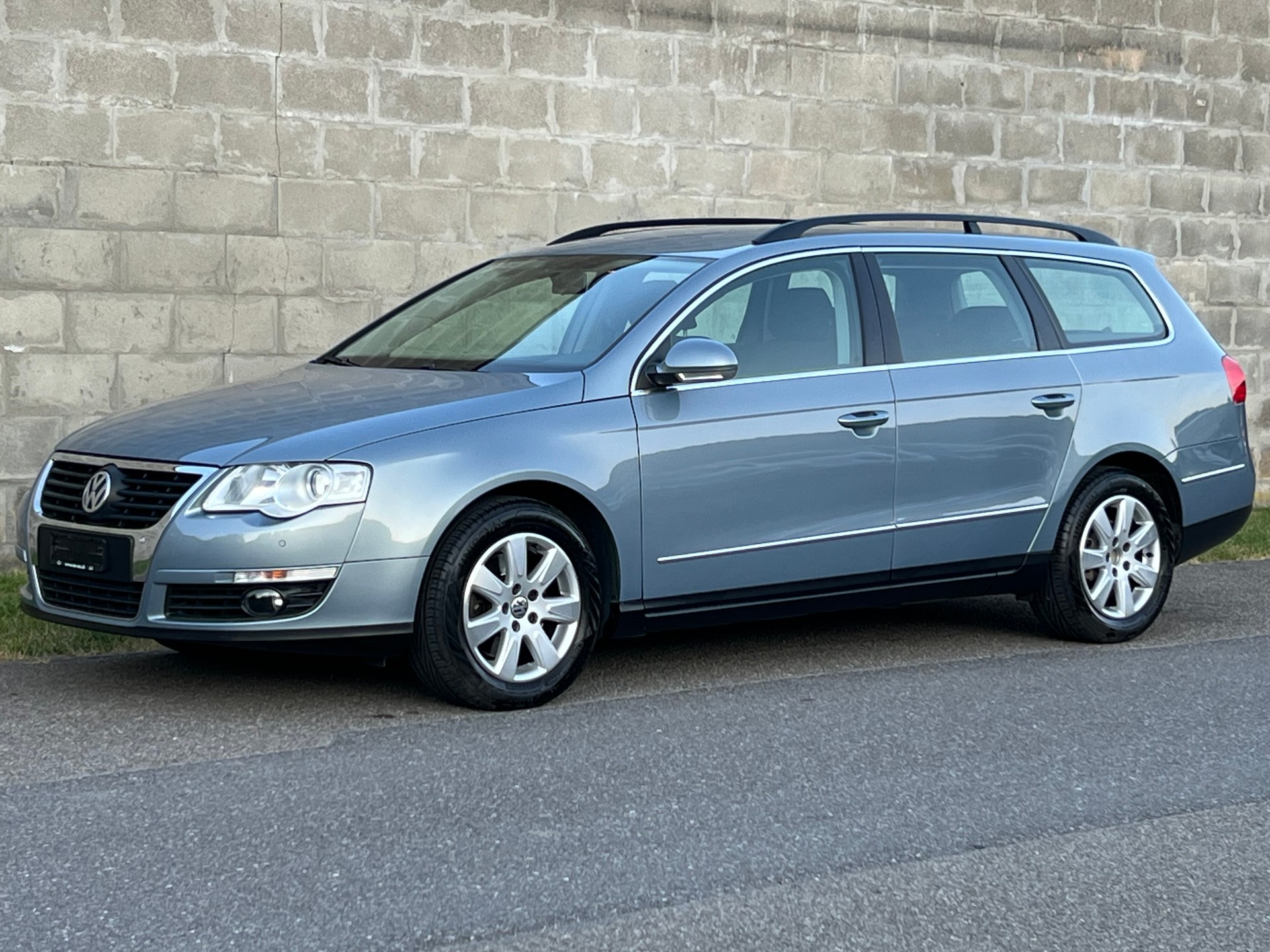 VW Passat Variant 1.8 TSI Comfortline-image-0