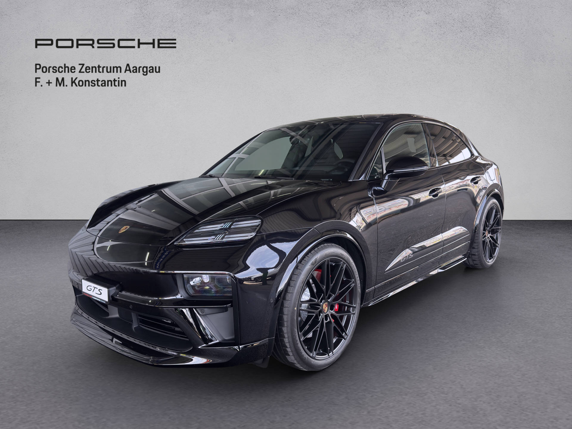 PORSCHE Macan GTS