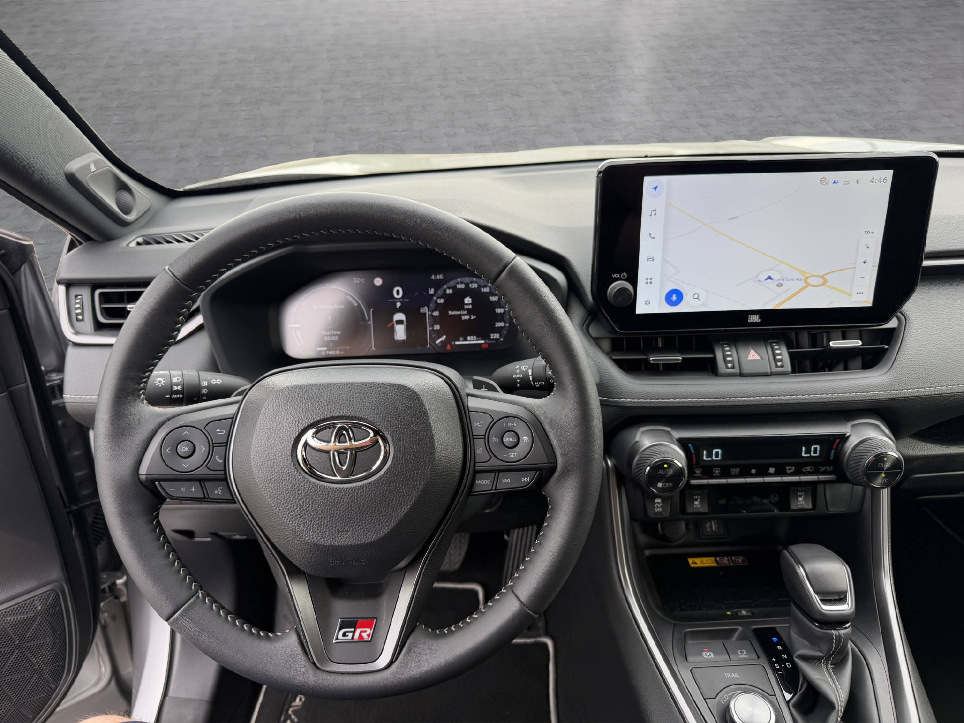 TOYOTA RAV-4 2.5 HEV GR Sport-image-10