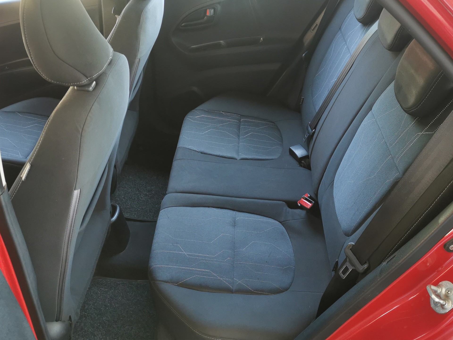 KIA Picanto 1.0 CVVT Trend-image-12