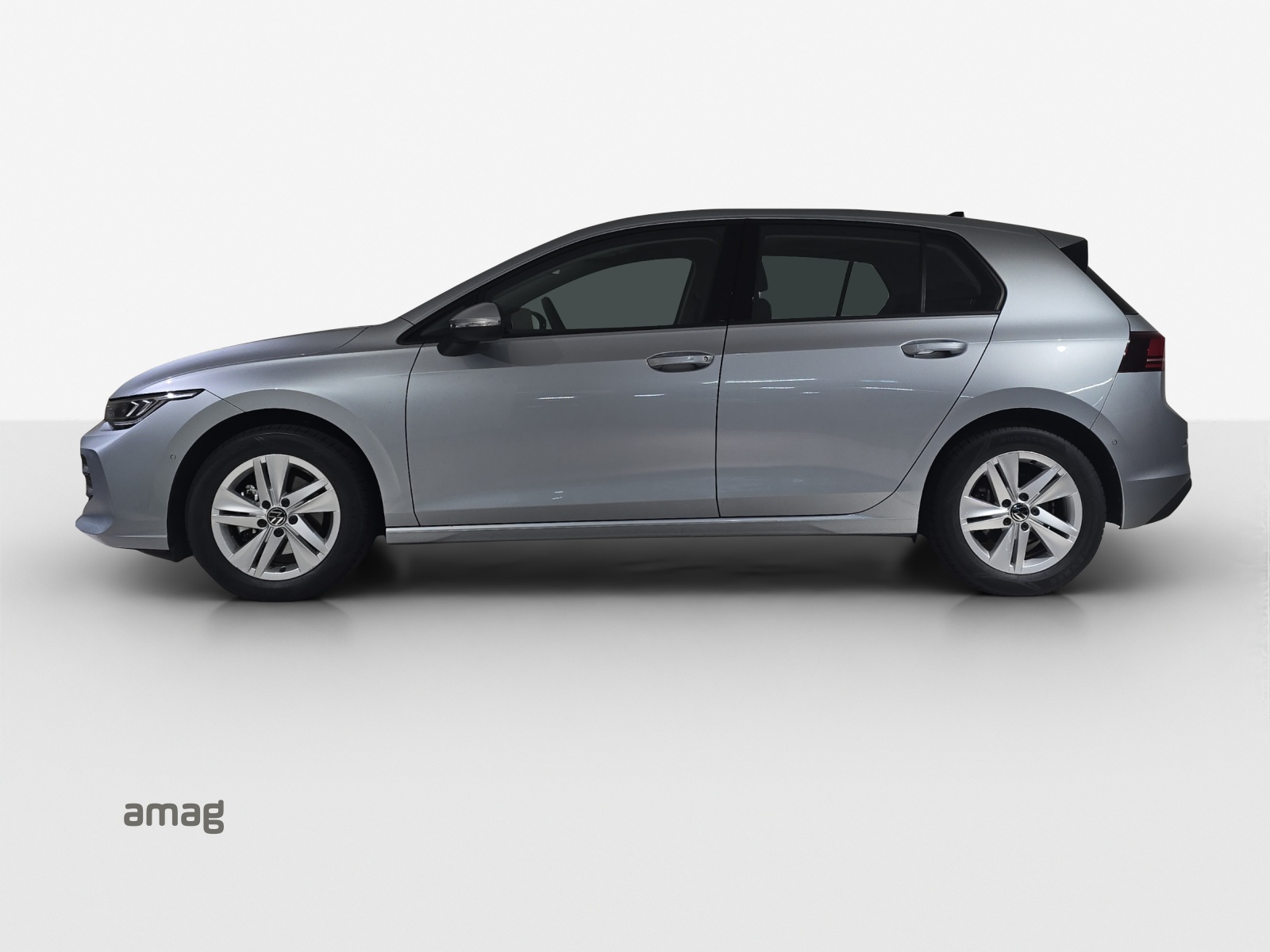 VW Golf 1.5 e TSI mHEV Life DSG-image-1