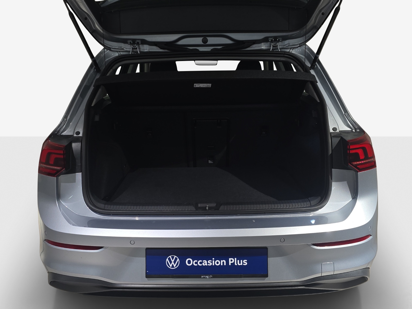 VW Golf 1.5 e TSI mHEV Life DSG-image-12