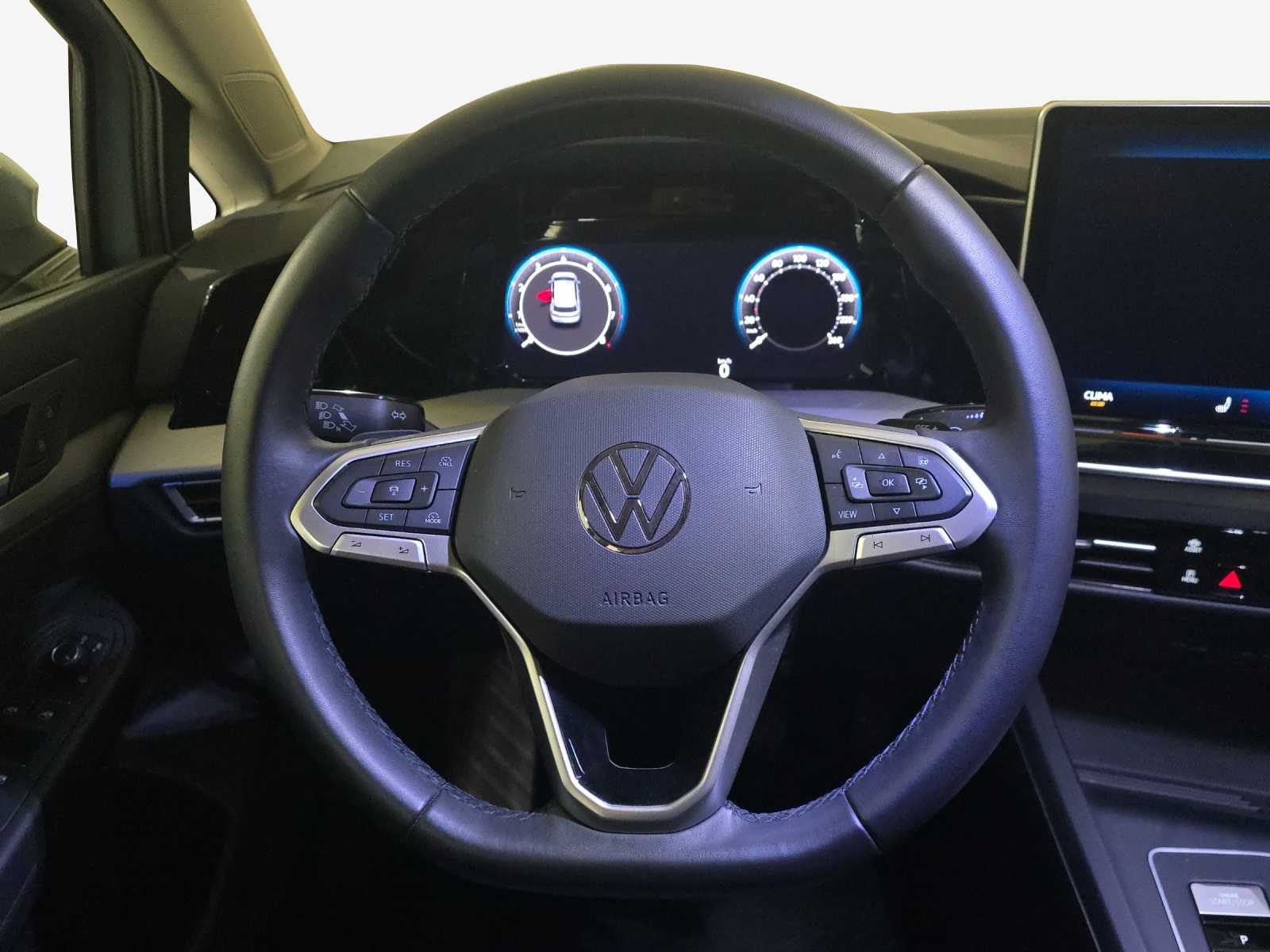 VW Golf 1.5 e TSI mHEV Life DSG-image-9