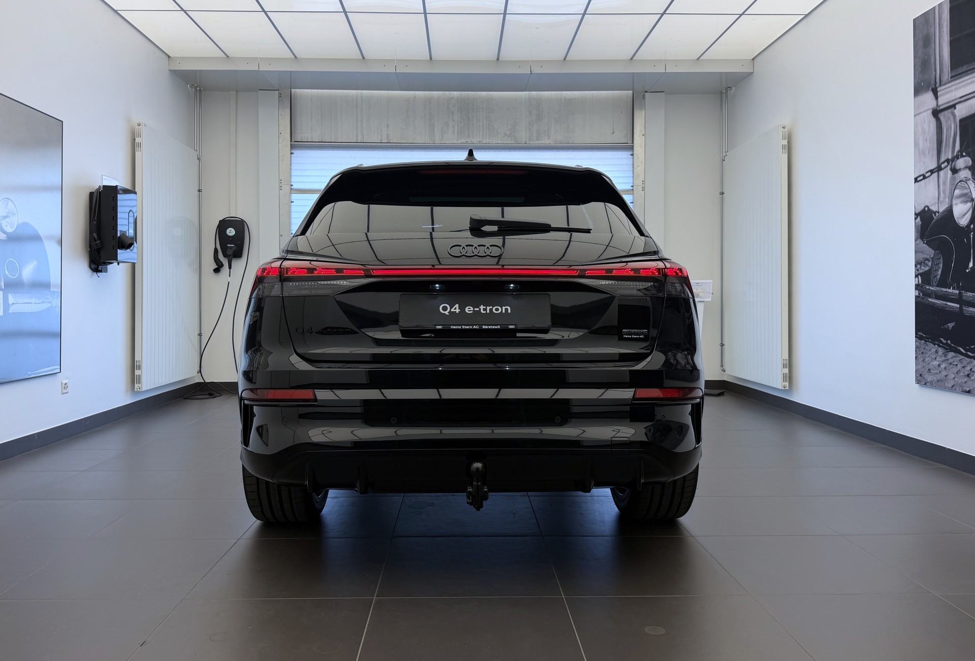 AUDI Q4 e-tron SUV quattro performance-image-26