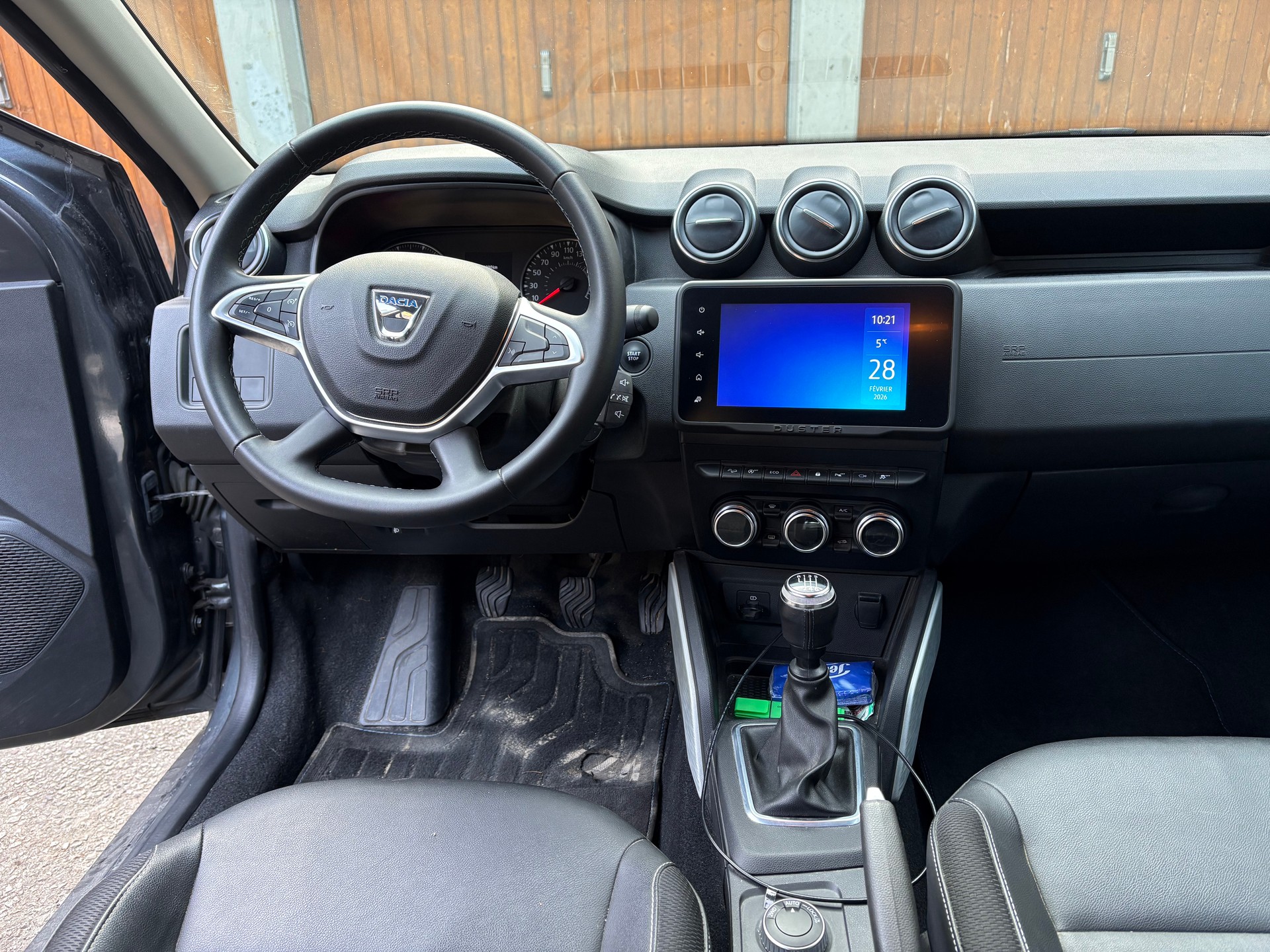 DACIA 1.5 Blue dCi Prestige 4WD-image-3
