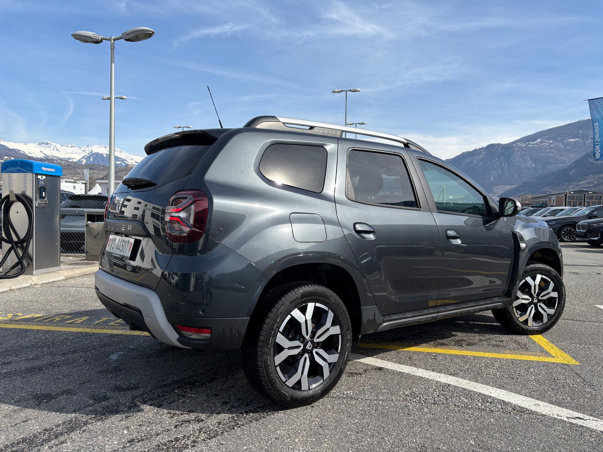 DACIA 1.5 Blue dCi Prestige 4WD-image-0