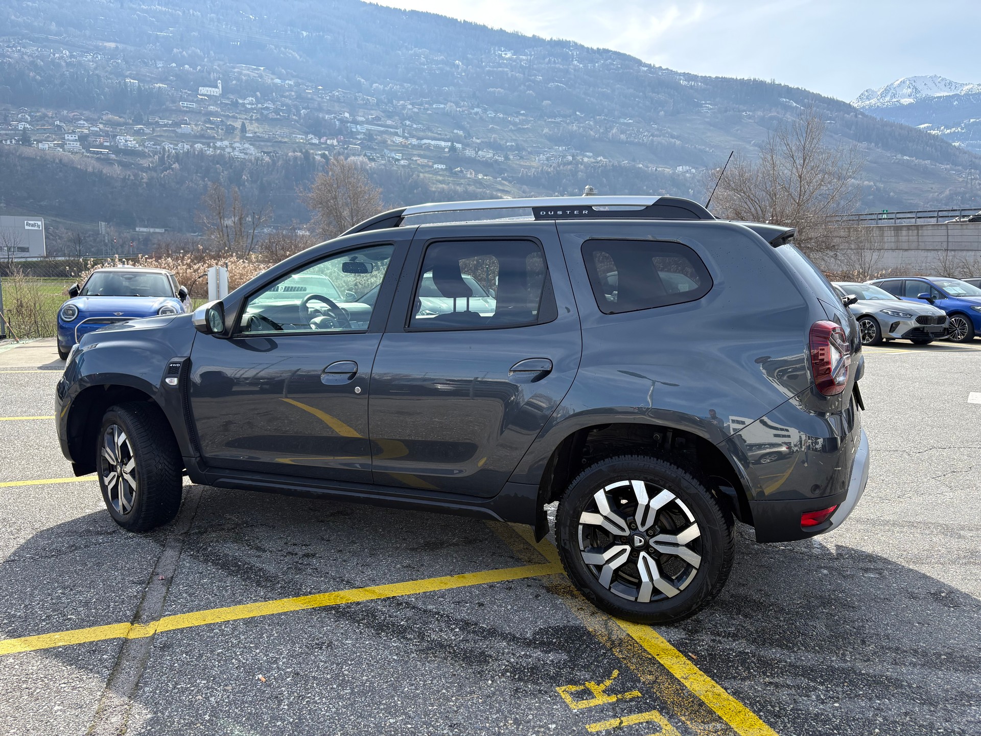 DACIA 1.5 Blue dCi Prestige 4WD-image-1