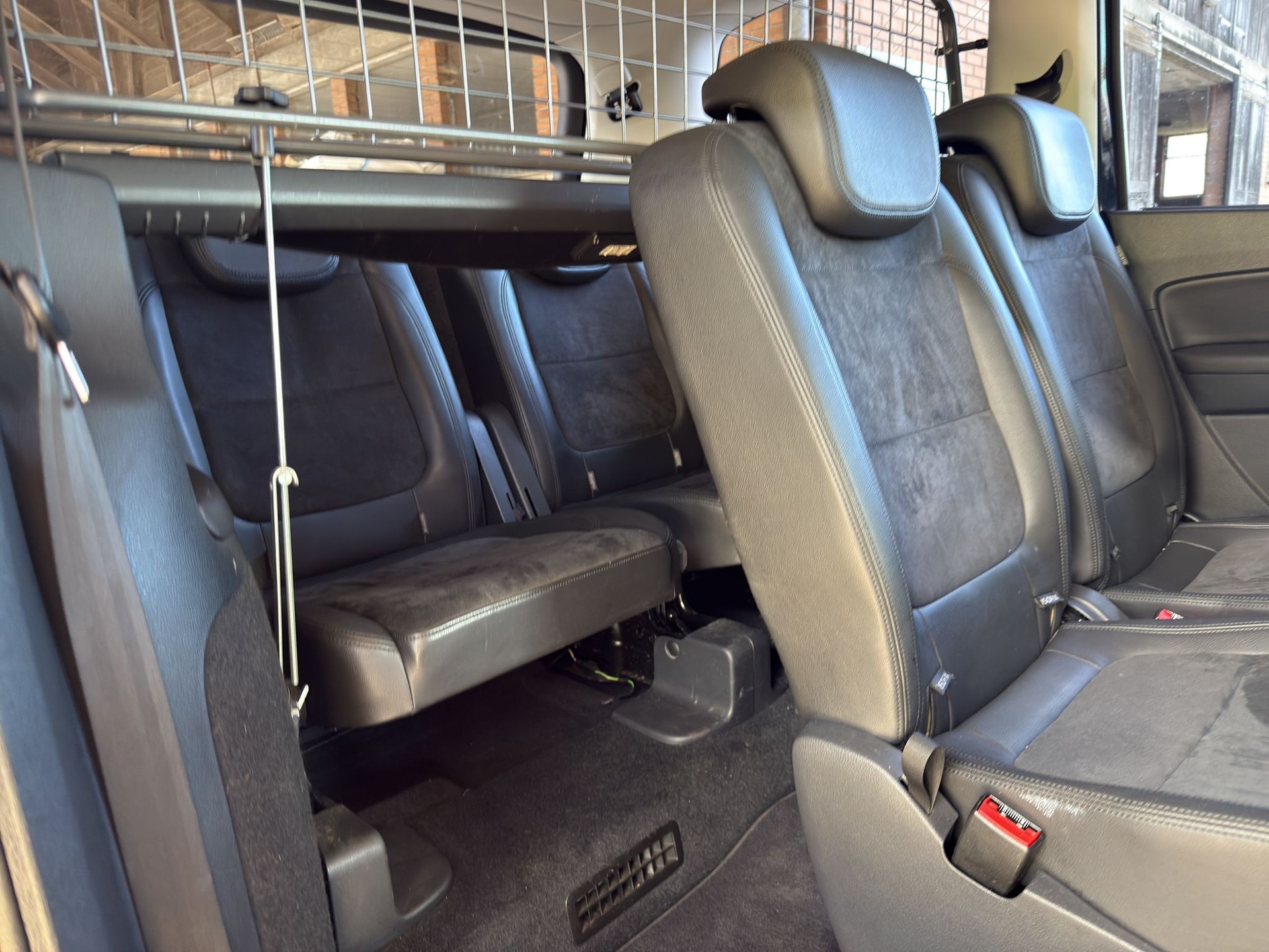 VW Sharan 2.0 TSI Highline DSG 7Plätzer-image-14