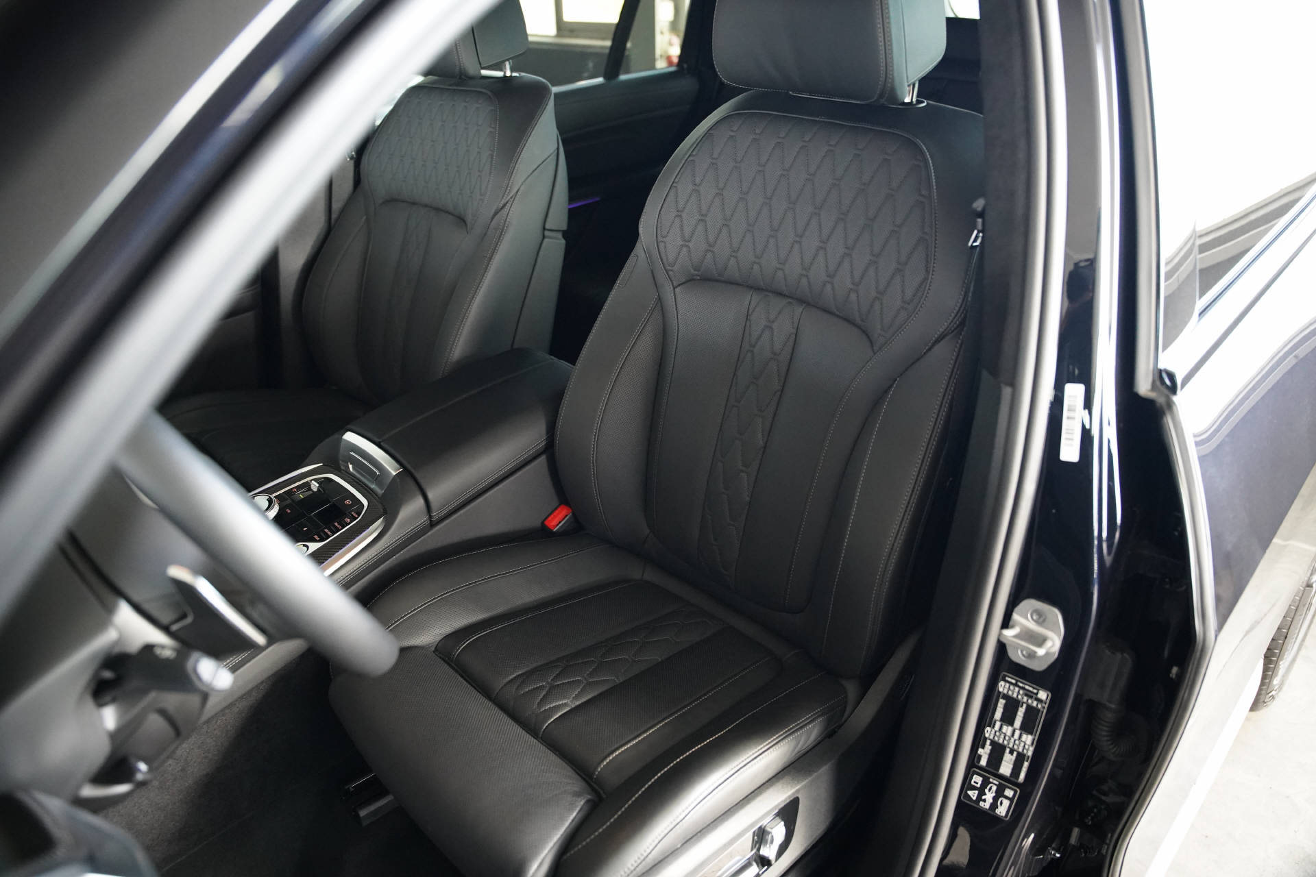 BMW X7 xDrive 48V 40d M Sport-image-9