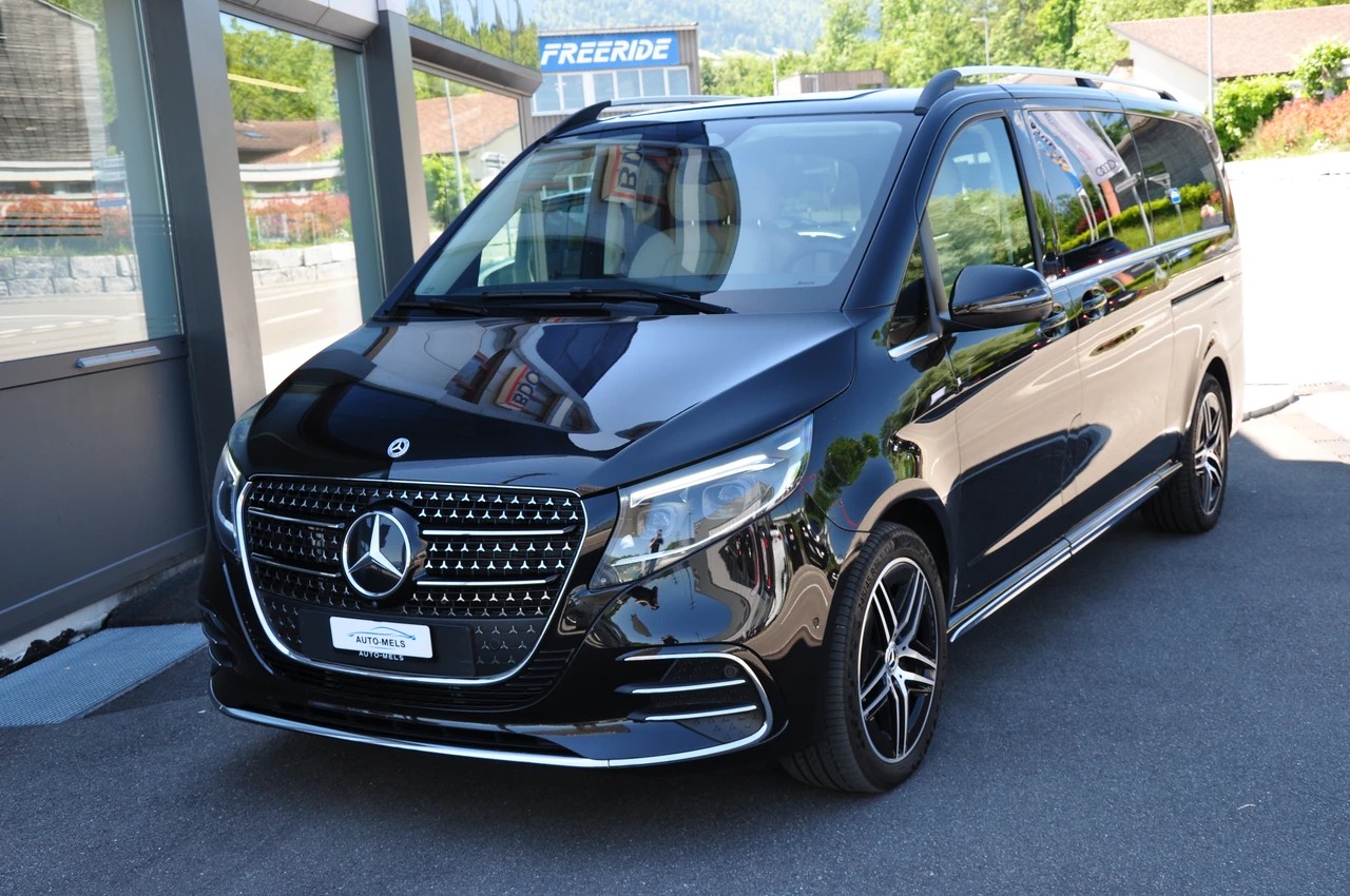 MERCEDES-BENZ V 300 d extralang 4Matic 9G-Tronic SWISS EDITION AMG Line-image-11