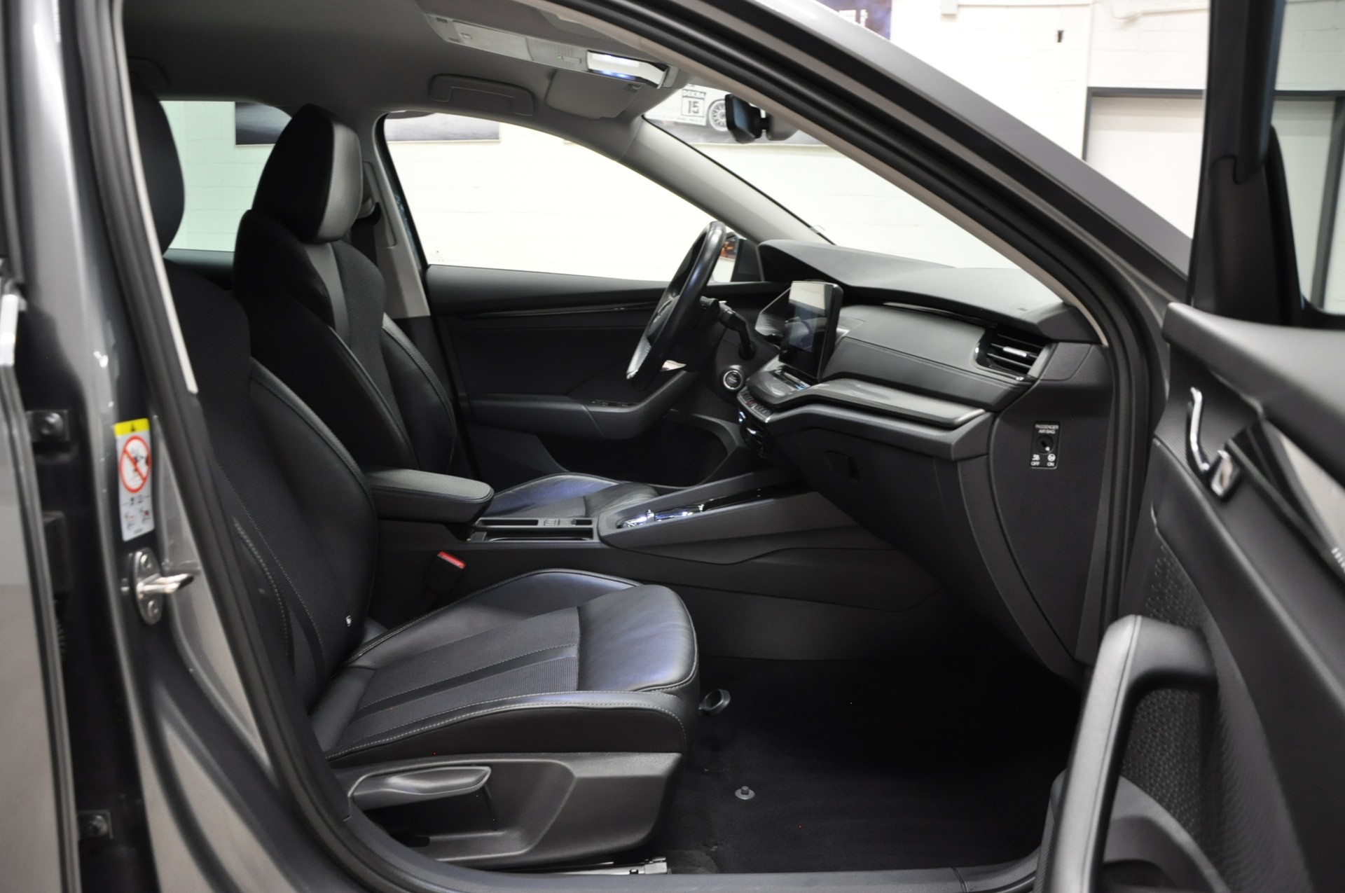 SKODA Octavia Combi 2.0 TDI DSG Ambition 4x4-image-12
