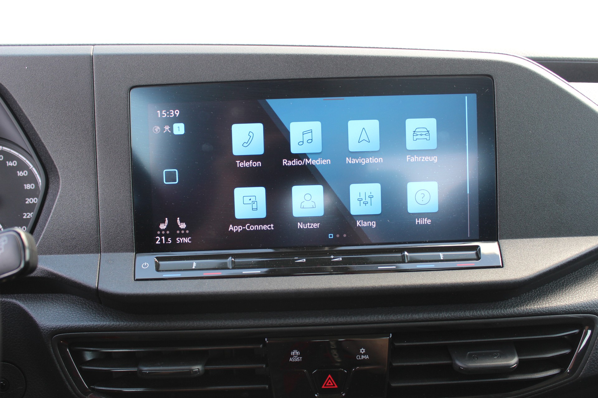 VW Caddy Kombi 1.5TSI Move Maxi DSG-image-11