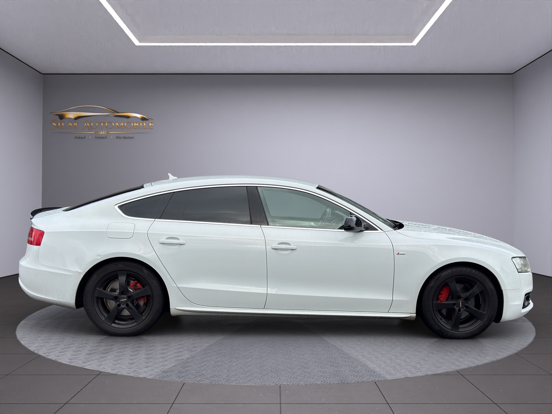 AUDI A5 Sportback 2.0 TDI quattro-showroom-element-3