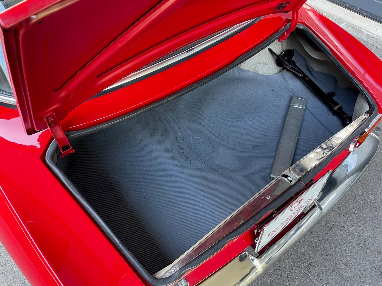 ALFA ROMEO 1750 GT Veloce Serie 1-image-9