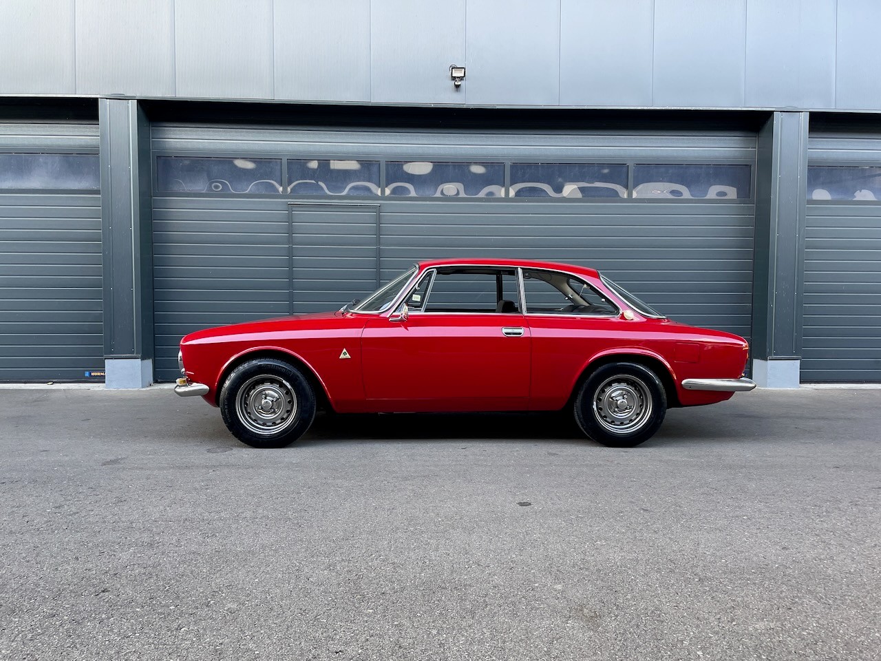 ALFA ROMEO 1750 GT Veloce Serie 1-image-1
