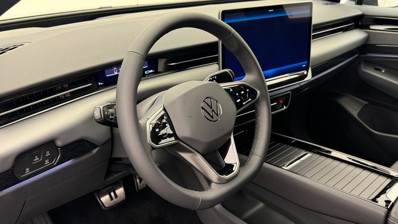 VW ID.7 Tourer Pro 77 kWh Limited-image-6