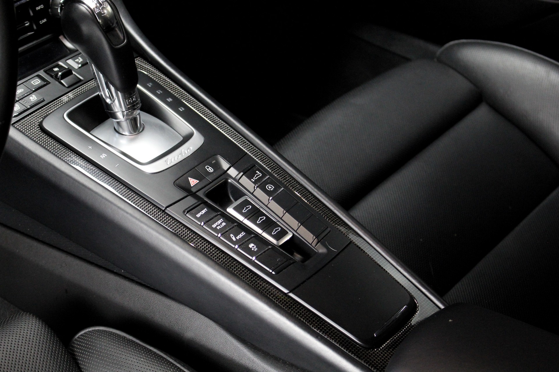 PORSCHE 911 Turbo S PDK-image-11