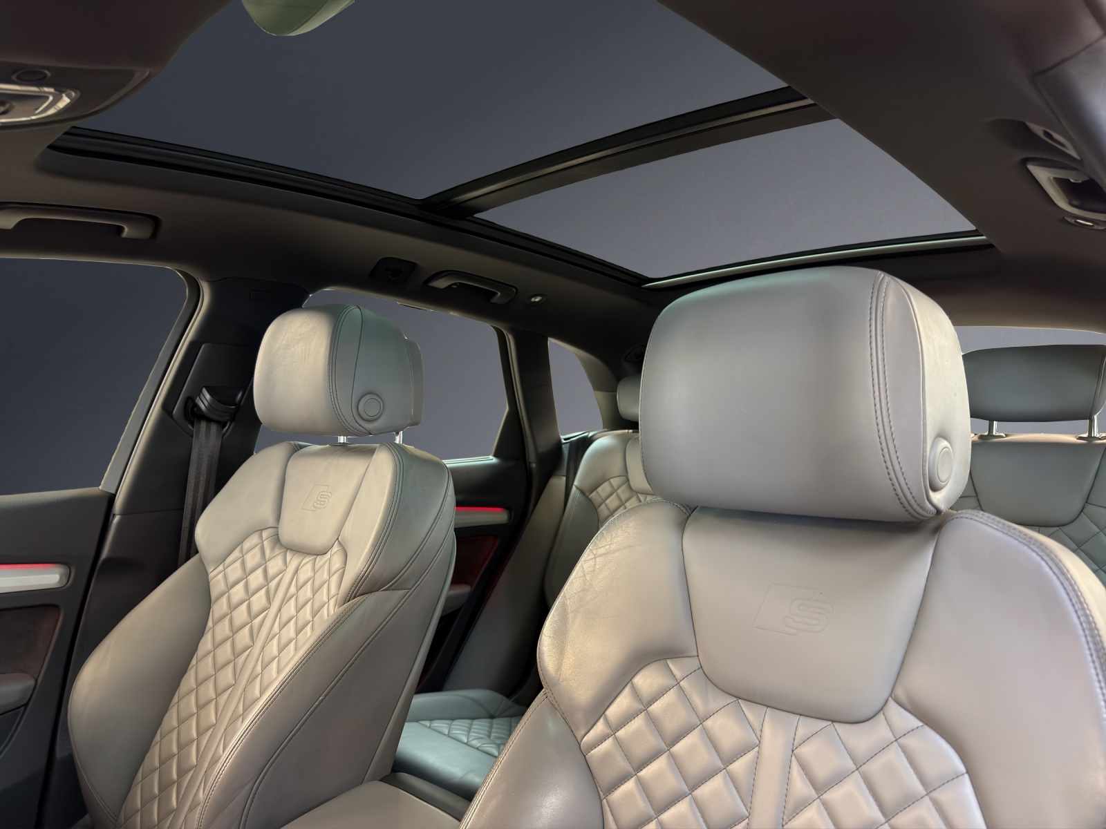 AUDI Q5 45 TFSI sport quattro-image-7