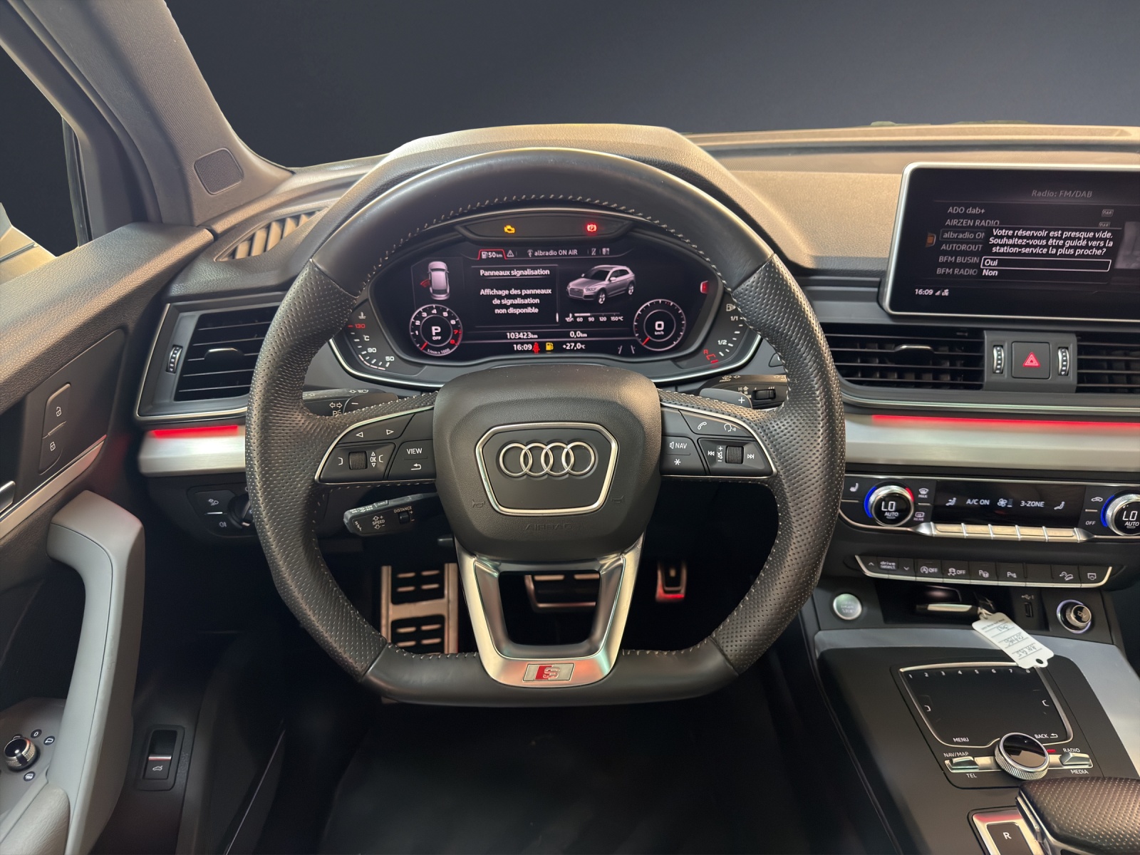 AUDI Q5 45 TFSI sport quattro-image-12