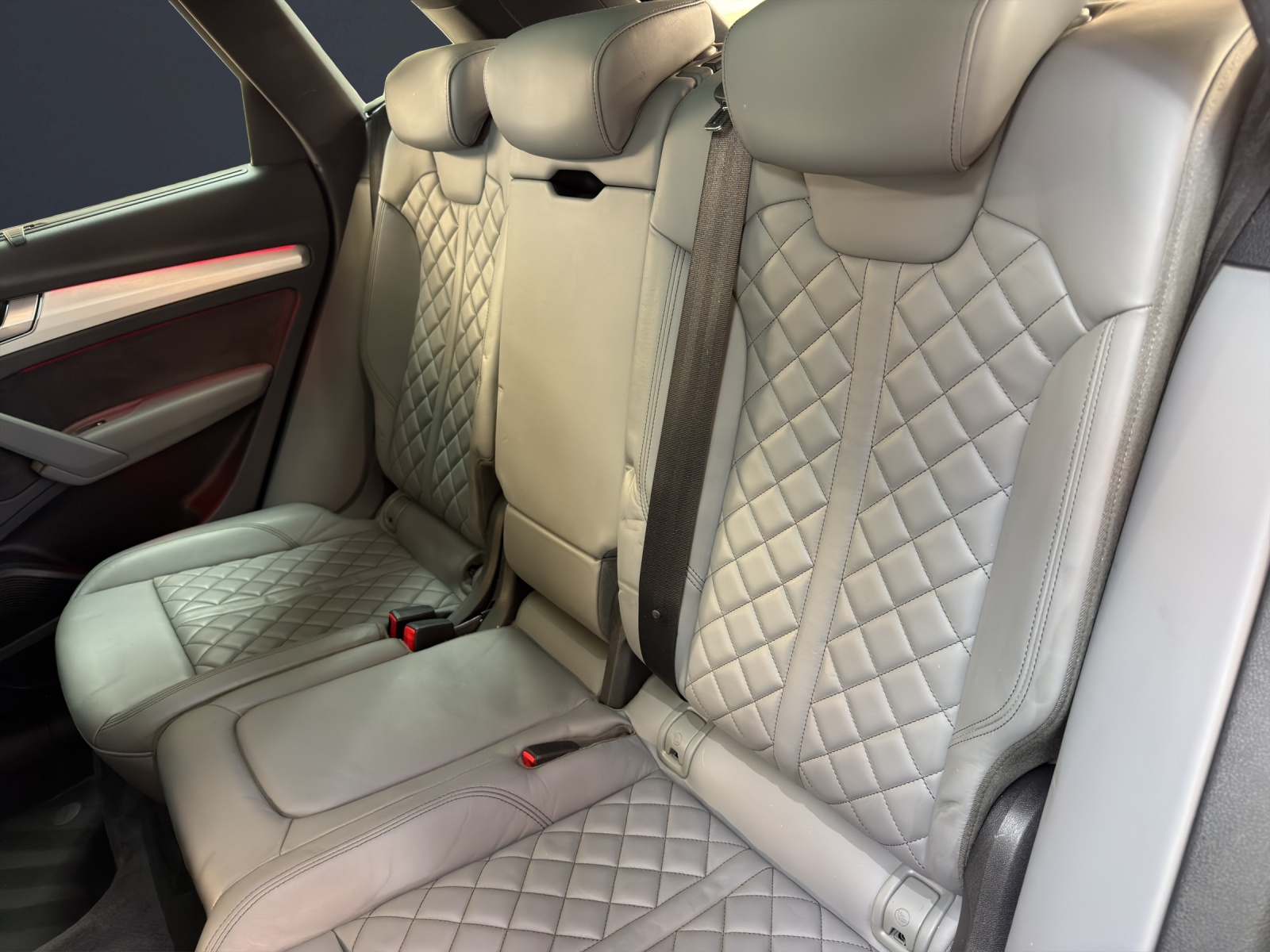AUDI Q5 45 TFSI sport quattro-image-17
