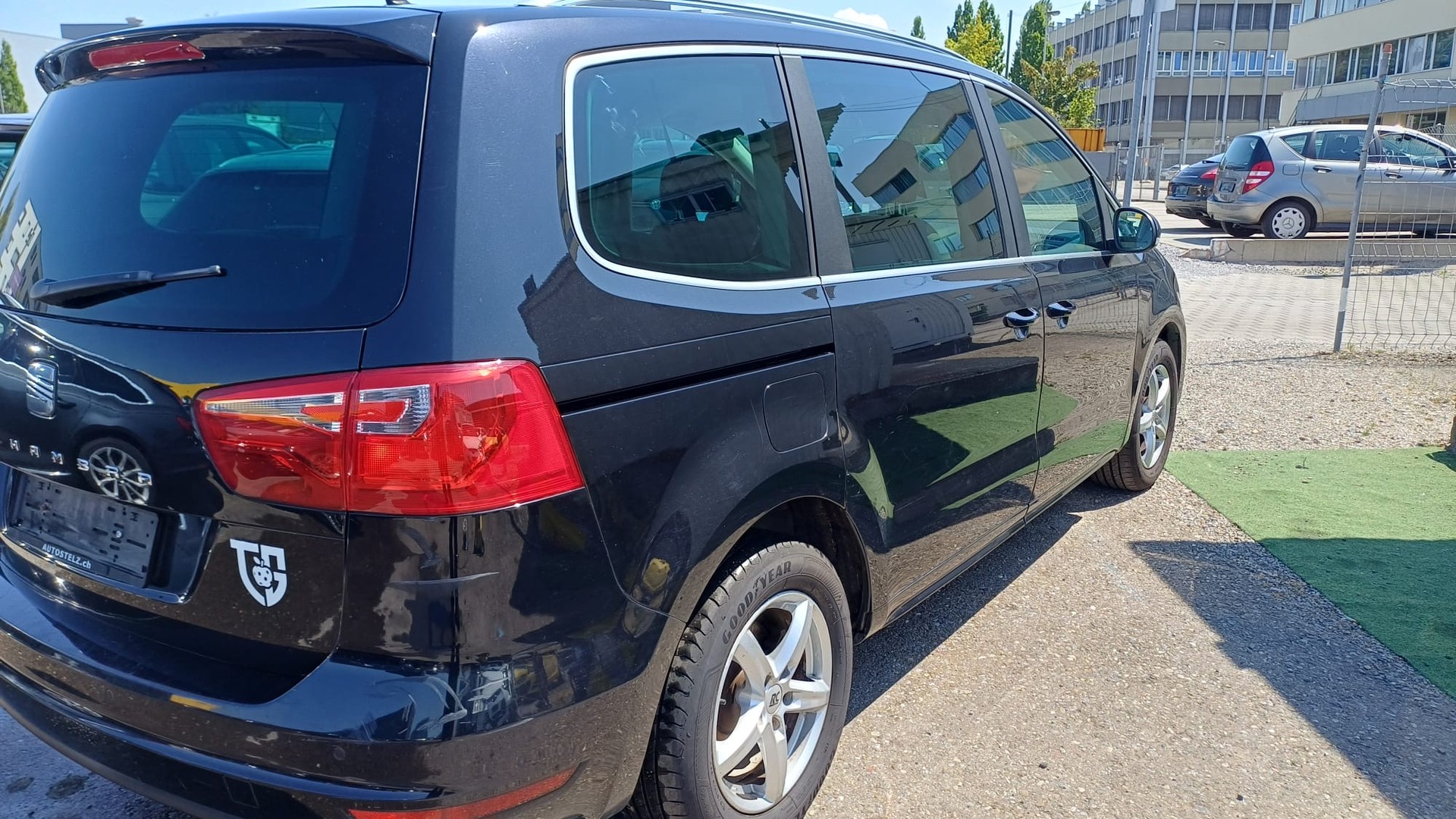 SEAT Alhambra 2.0 TDI Reference DSG 7 Plätze-image-4