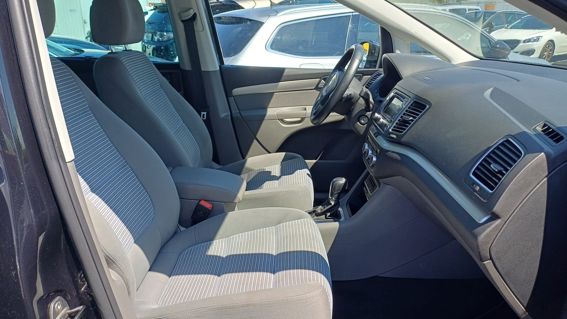 SEAT Alhambra 2.0 TDI Reference DSG 7 Plätze-image-9