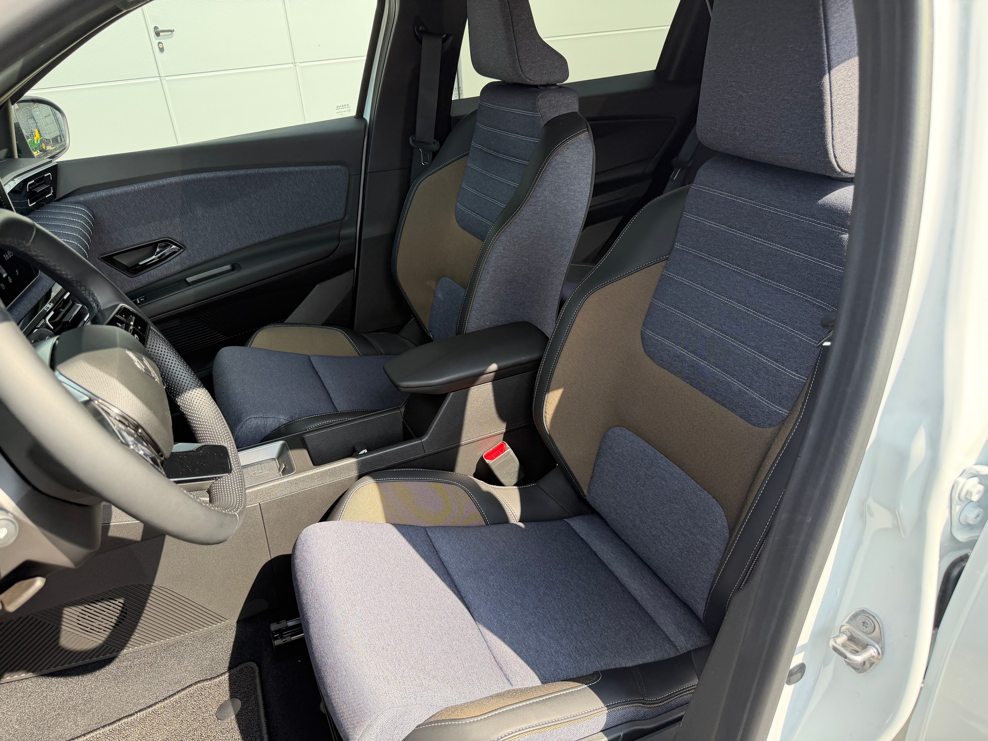 RENAULT R5 E-Tech Comfort Range techno-image-5