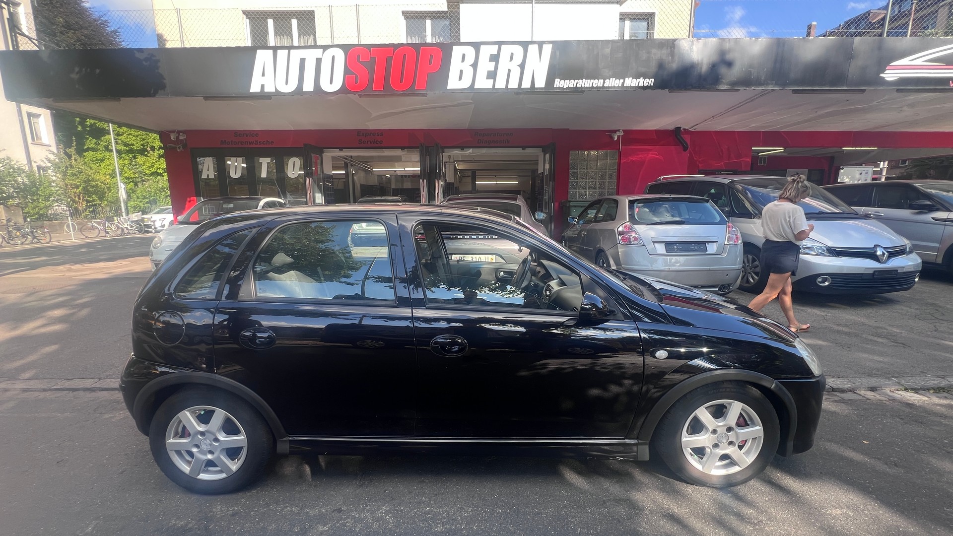 OPEL Corsa 1.8 16V Cosmo-image-0
