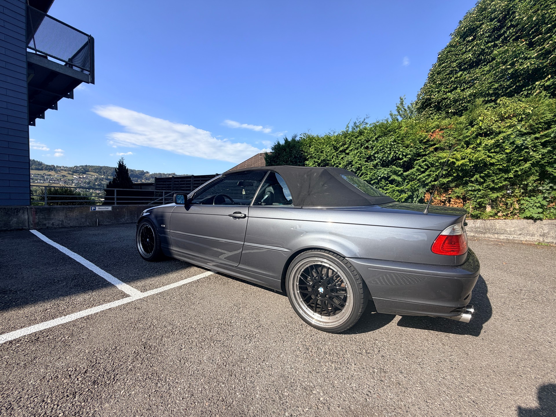 BMW 330Ci-image-2