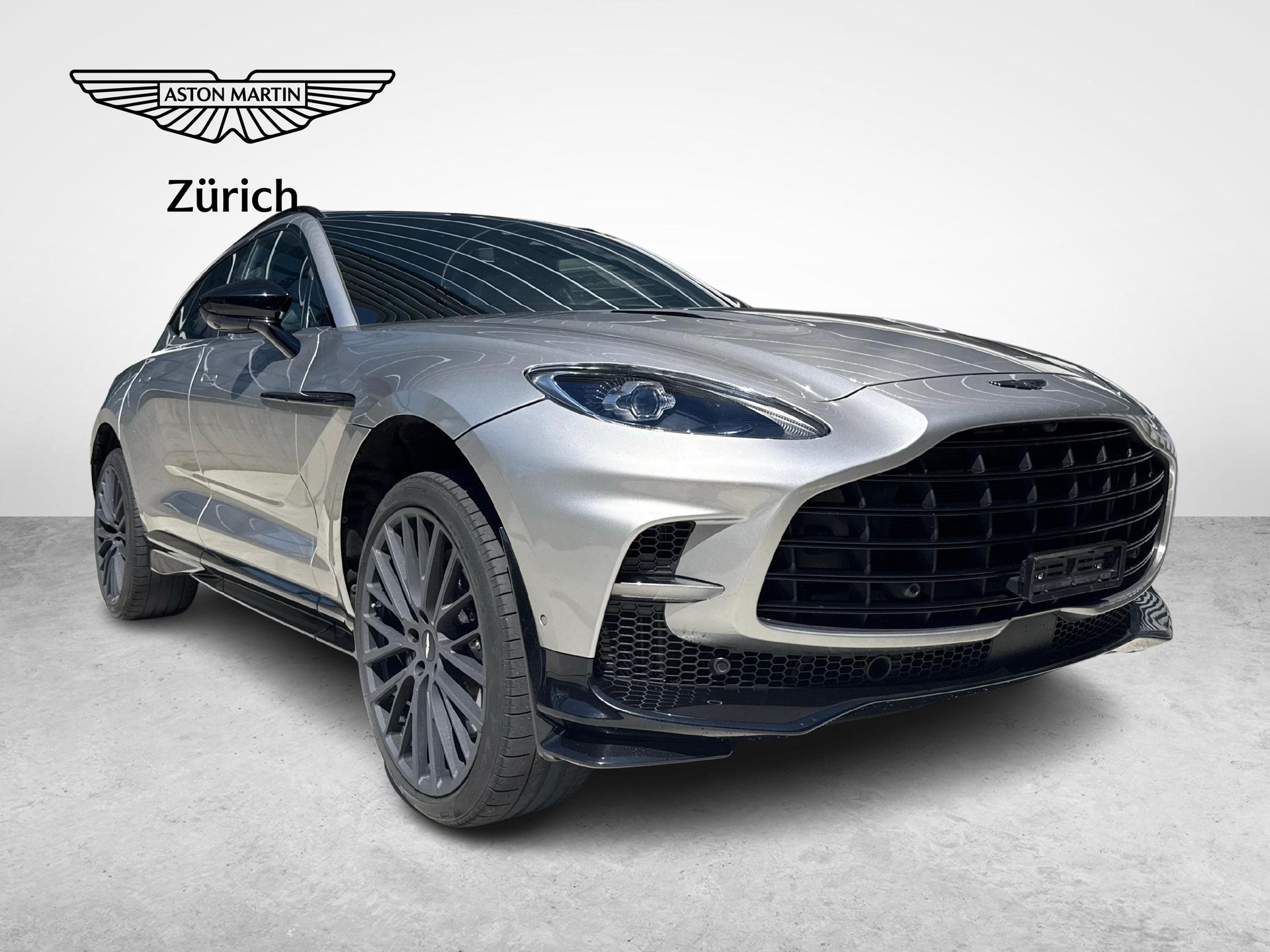 ASTON MARTIN DBX 707 4.0 V8 Bi-Turbo-image-6