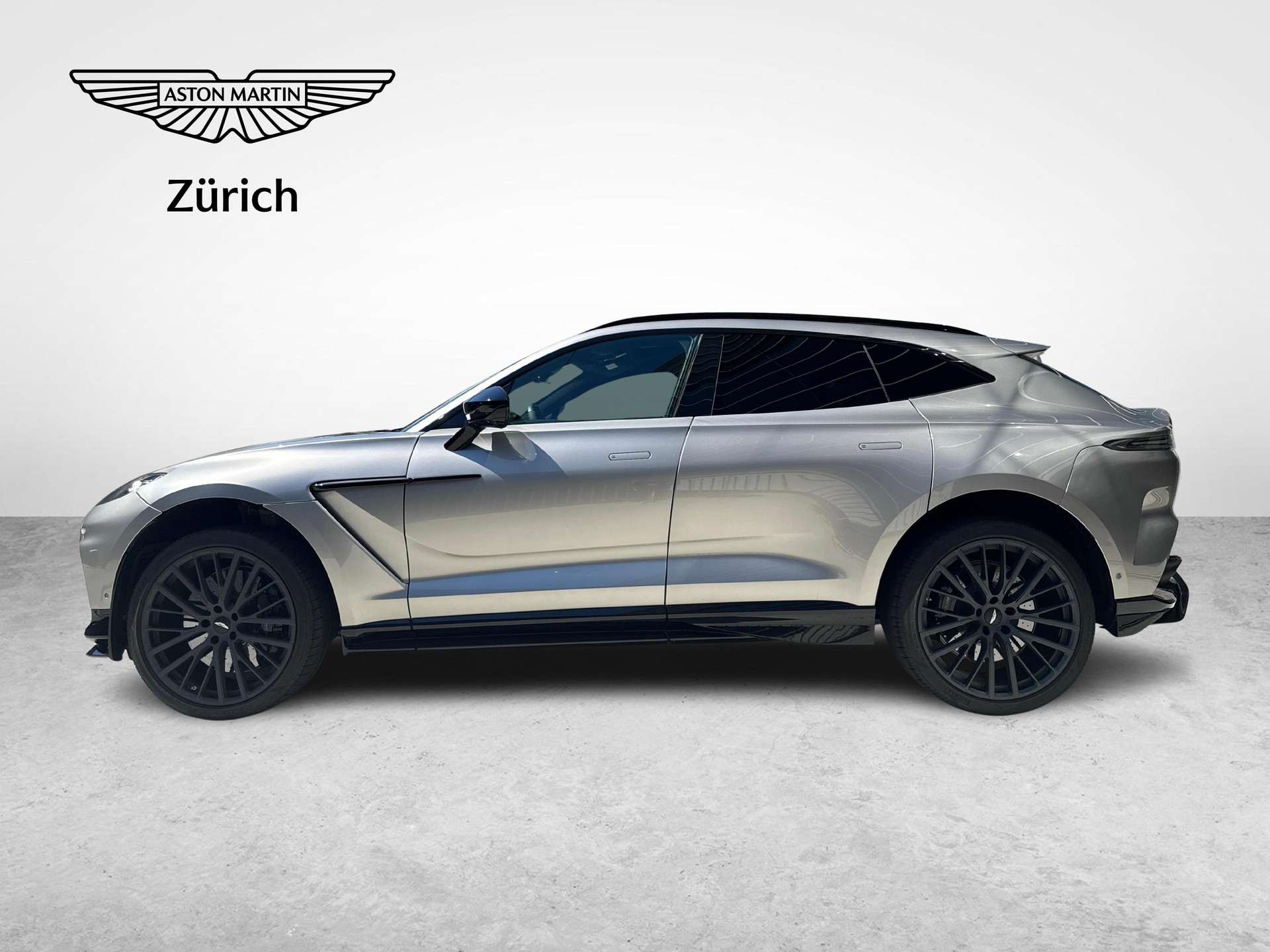 ASTON MARTIN DBX 707 4.0 V8 Bi-Turbo-image-1
