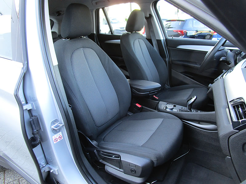 BMW X1 xDrive 20d Steptronic-image-13