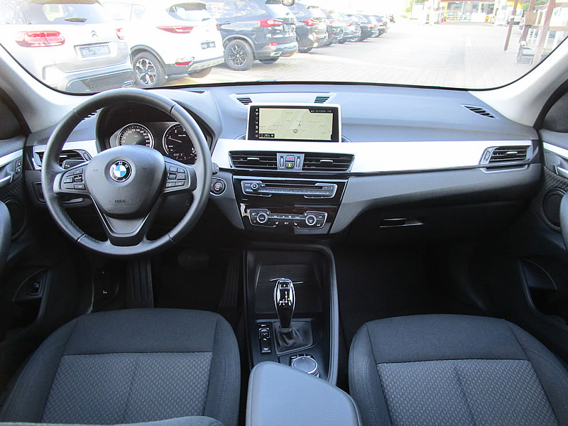 BMW X1 xDrive 20d Steptronic-image-2