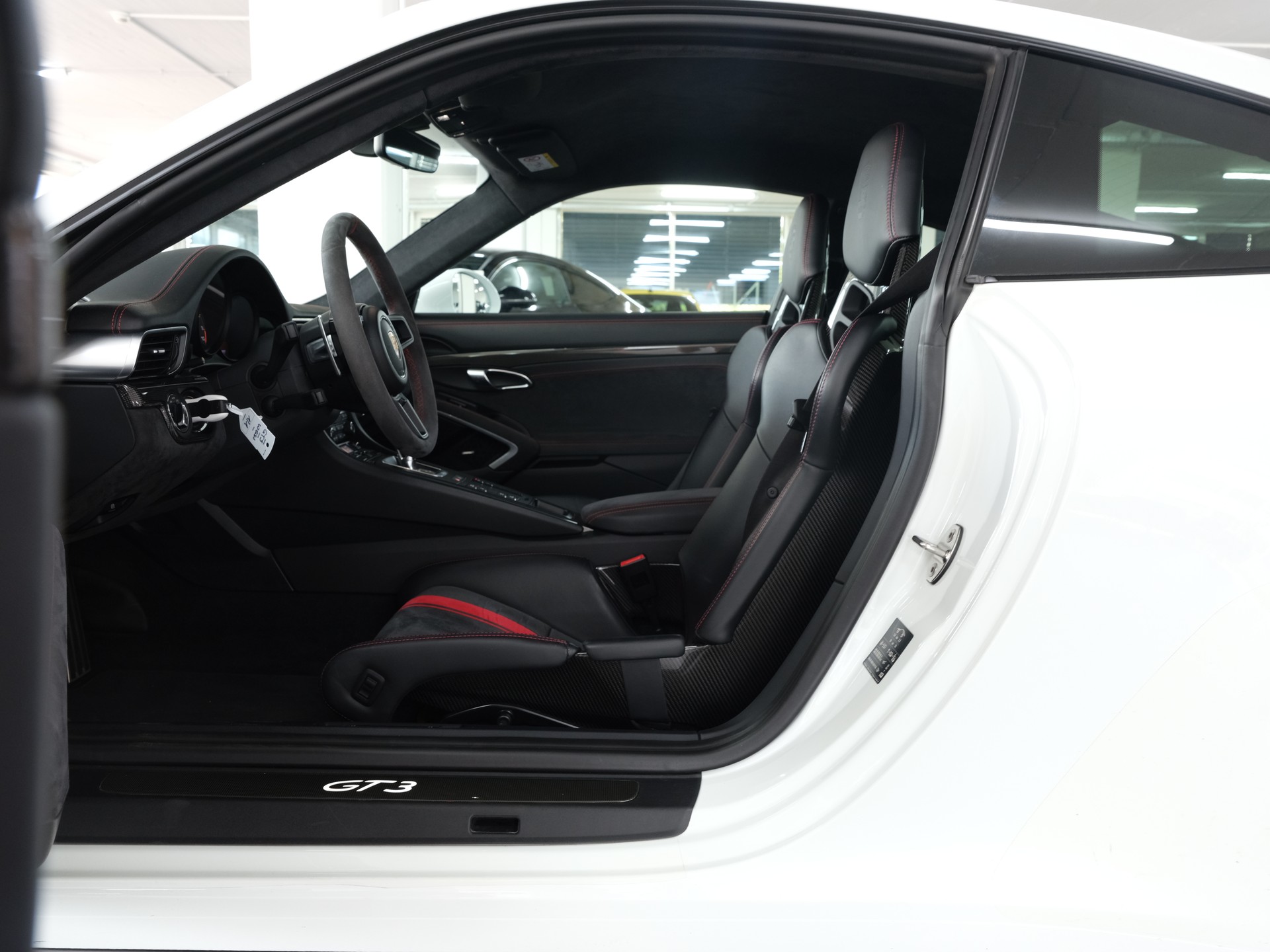 PORSCHE 911 GT3 PDK *Liftsystem* *Porsche Aproved* *Sport Chrono*-image-21