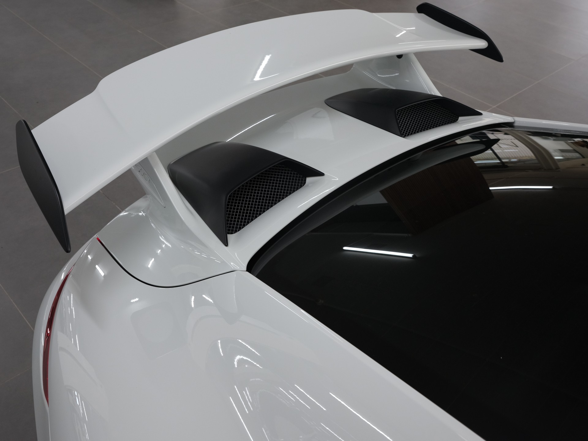 PORSCHE 911 GT3 PDK *Liftsystem* *Porsche Aproved* *Sport Chrono*-image-17