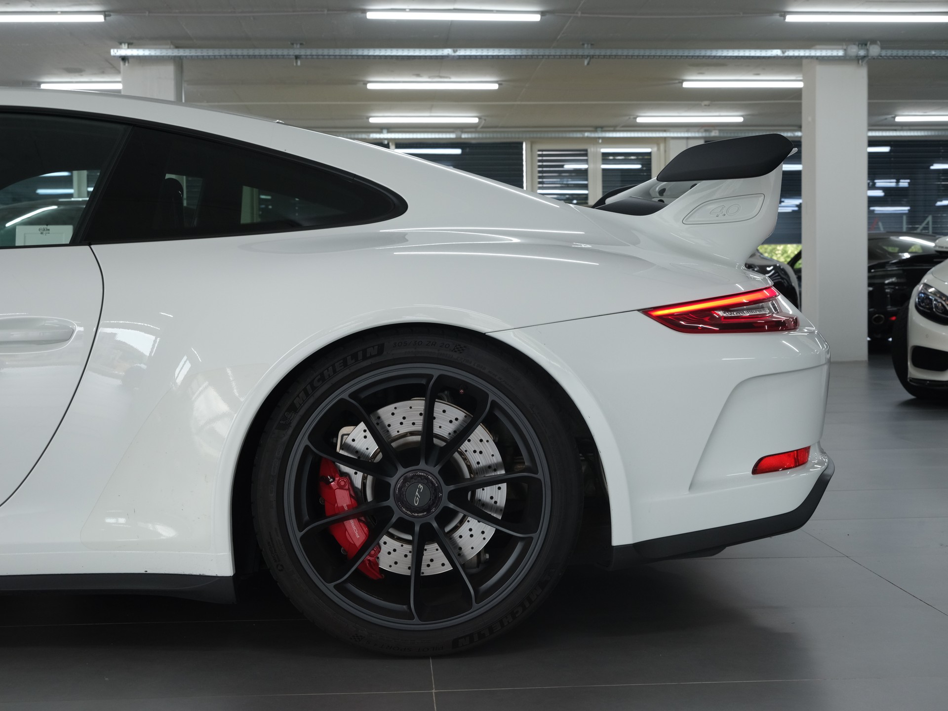 PORSCHE 911 GT3 PDK *Liftsystem* *Porsche Aproved* *Sport Chrono*-image-12