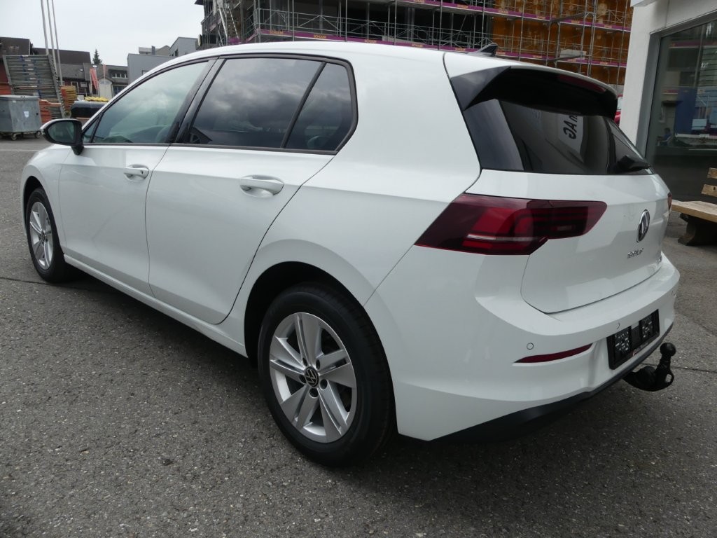 VW Golf 1.5 e TSI mHEV Value DSG-image-1